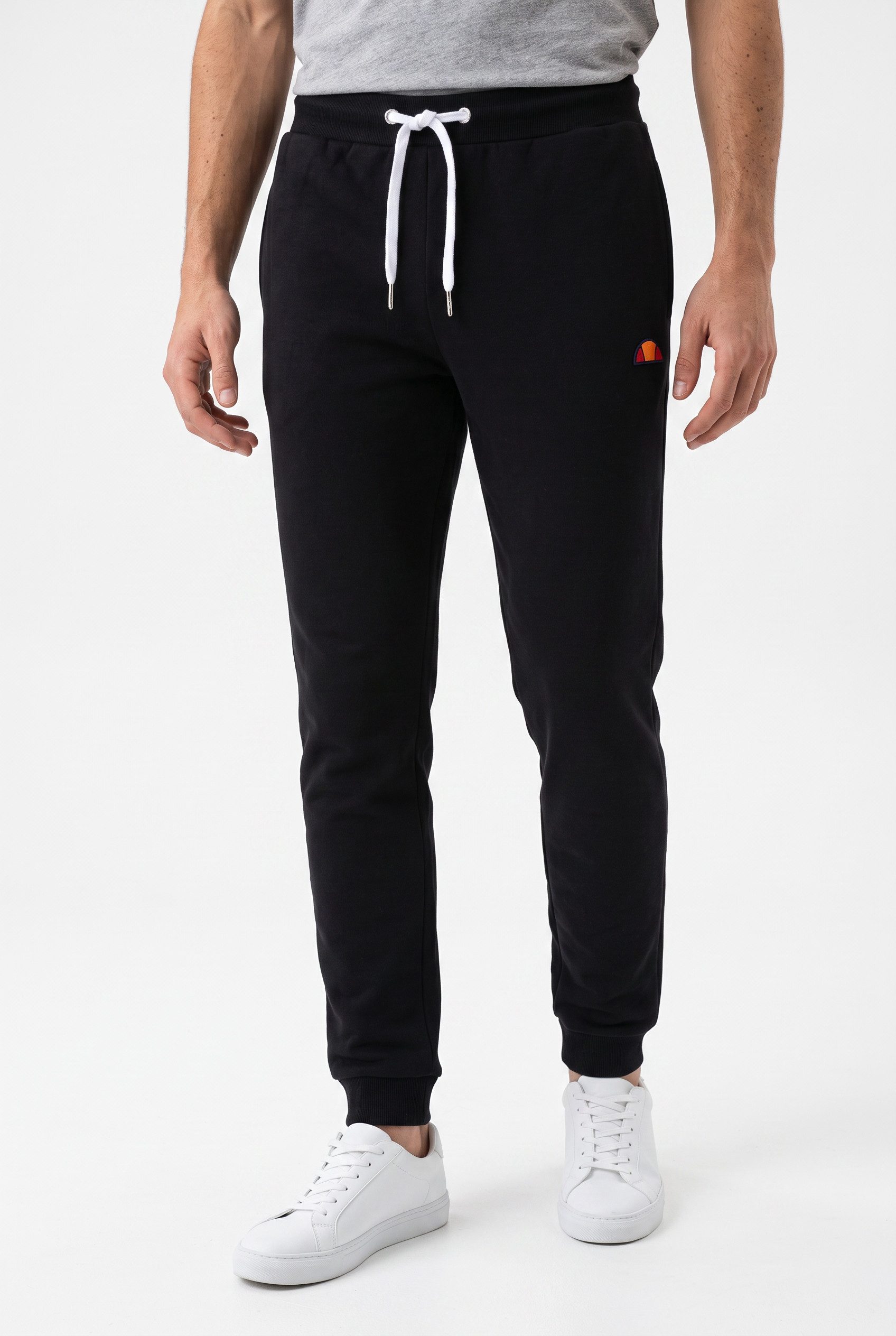 Ellesse Jogginghose ISLINGTON JOG PANT mit elastischem Bund und Kordelzug, in schmaler Passform
