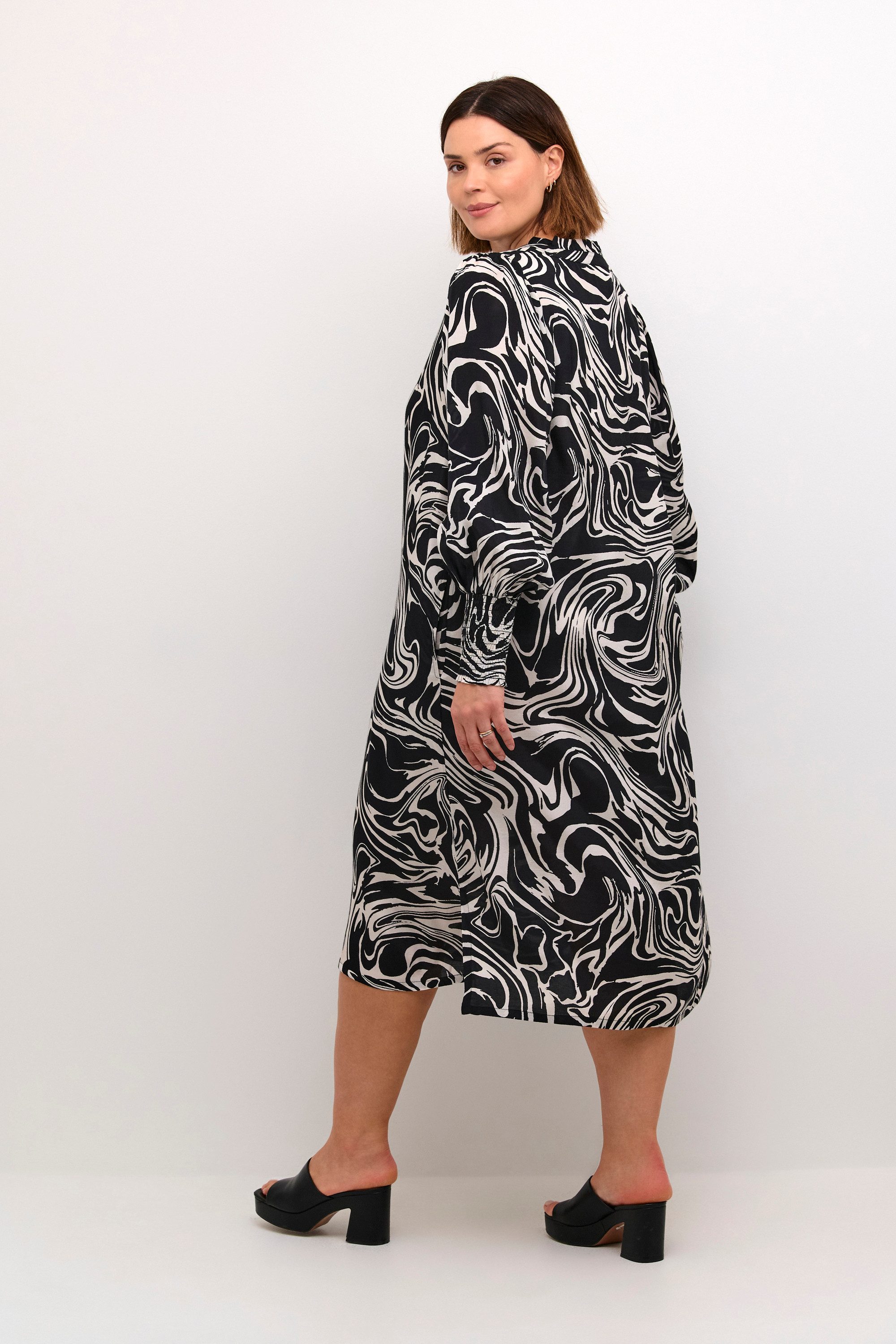 KAFFE Curve Blusenkleid Kleid KCdry Große günstig online kaufen