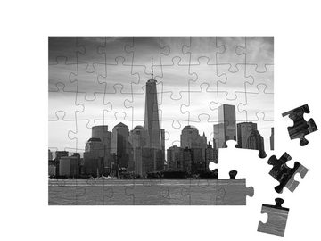 puzzleYOU Puzzle Blick auf Manhattan Island vom Hudson River aus, 48 Puzzleteile, puzzleYOU-Kollektionen One World Trade Center