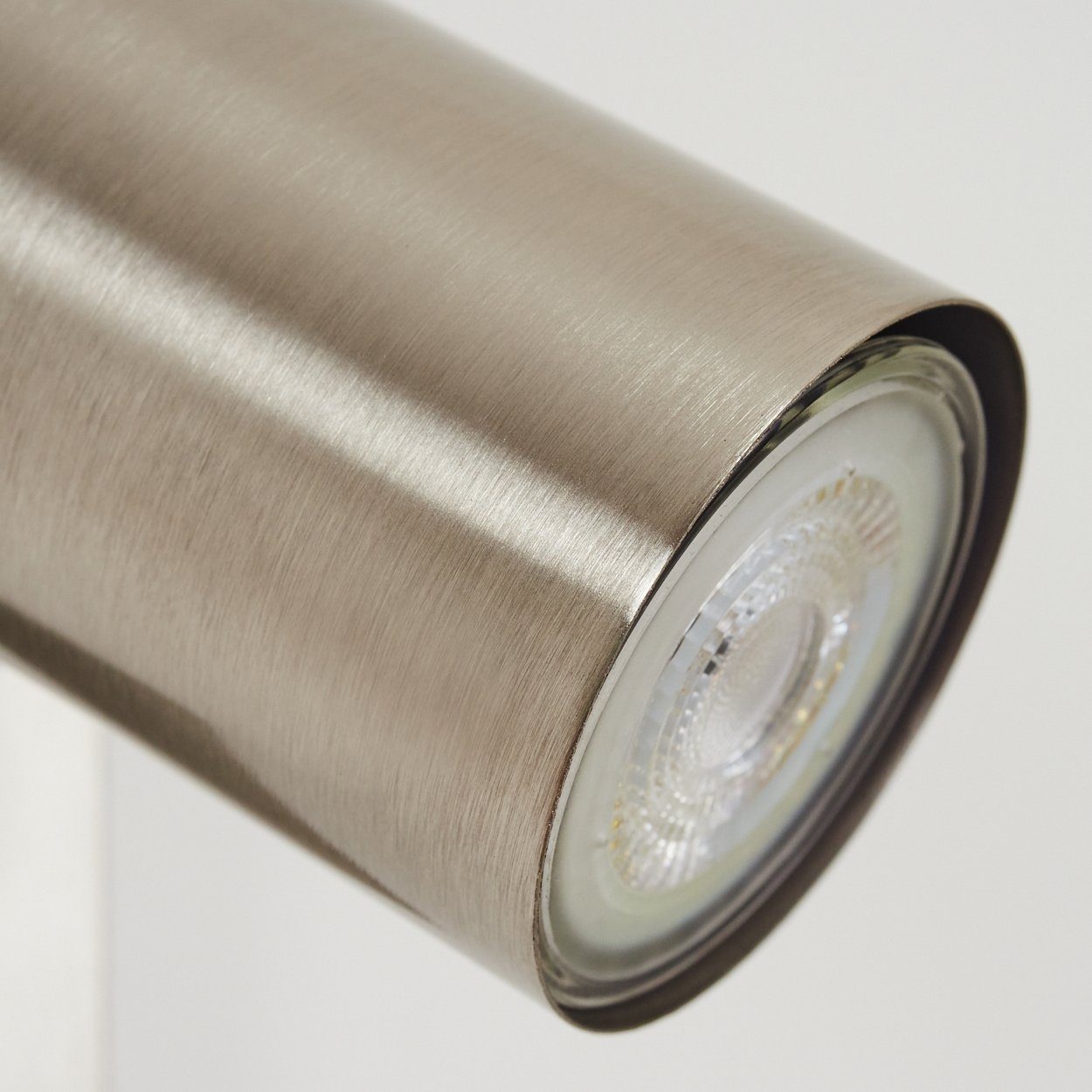 hofstein Wandleuchte »Gambellara« verstellbare Wandlampe aus Metall in Nickel-matt/Chrom, ohne Leuchtmittel, 1xGU10, Moderne Leselampe mit verstellbaren Spot & An- & Ausschalter. € 24,99