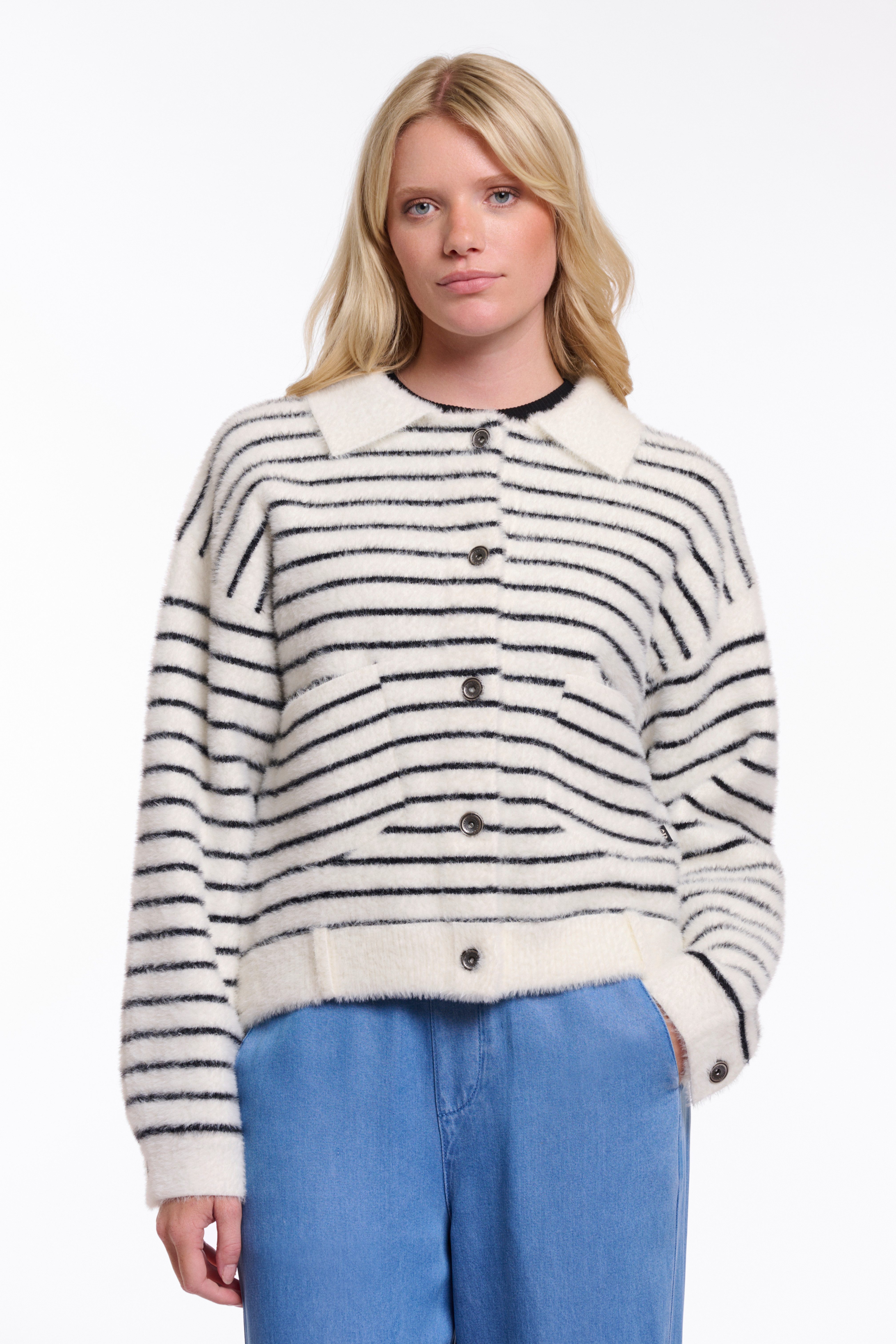 Rino & Pelle Strickjacke BUBBLY mit flauschiger Optik