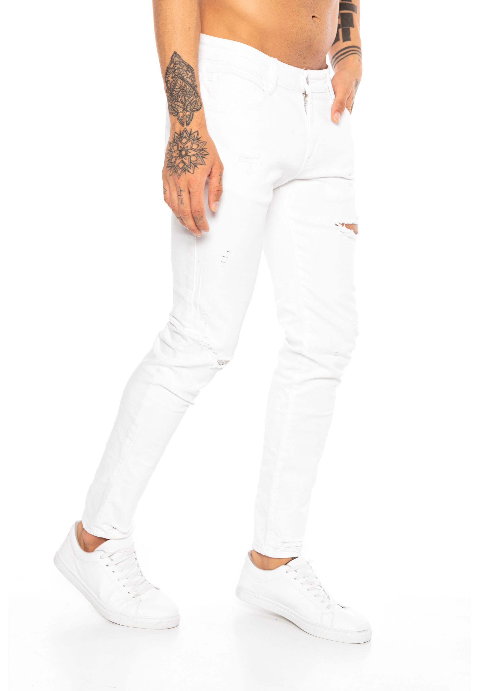 RedBridge Destroyed-Jeans in weiß mit trendigen Ripped-Details günstig online kaufen