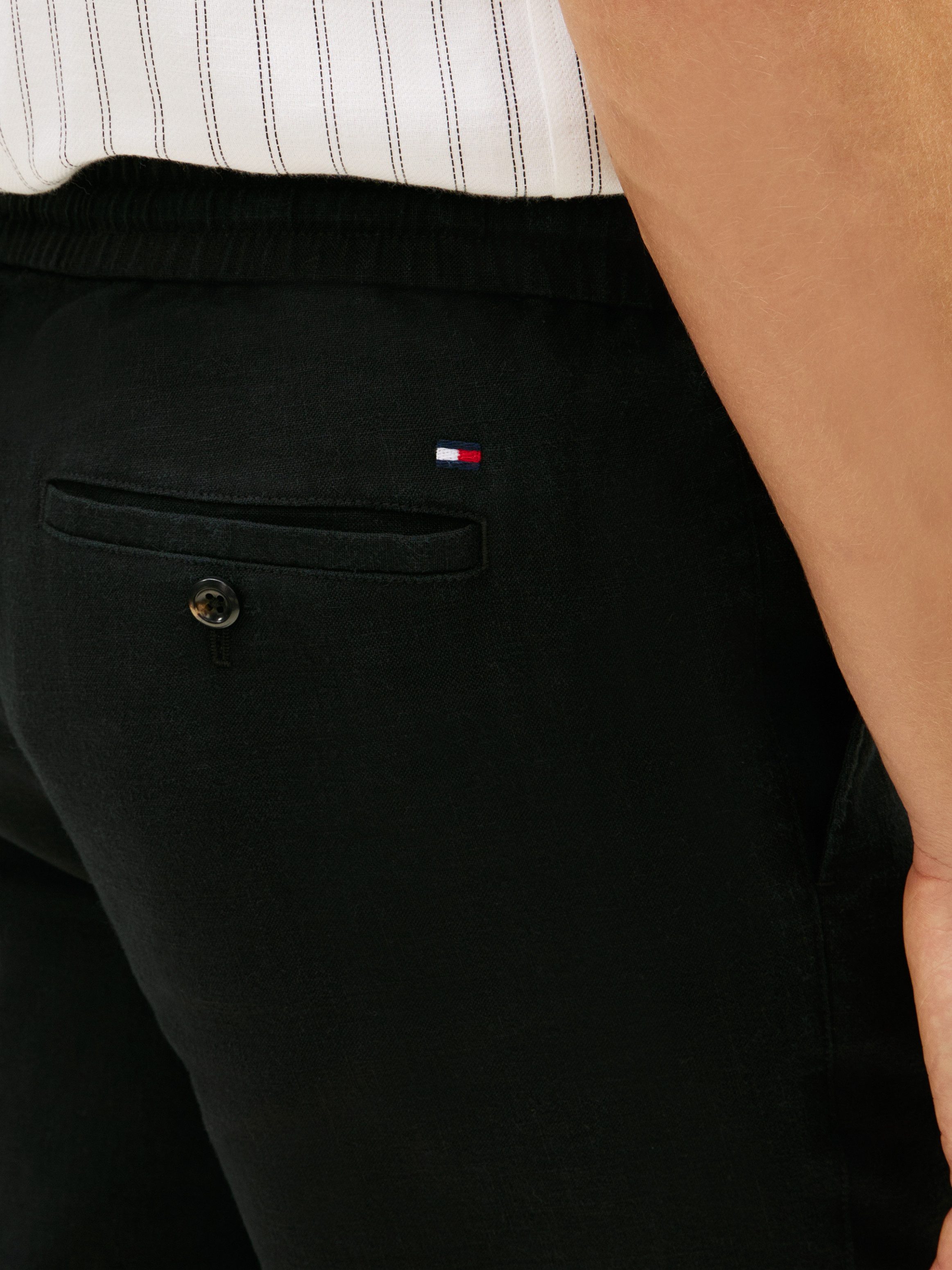 Tommy Hilfiger Chinohose HARLEM PO SORONA LINEN Tapered Leg Fit, aus Leinenmix, teilelastischer Bund