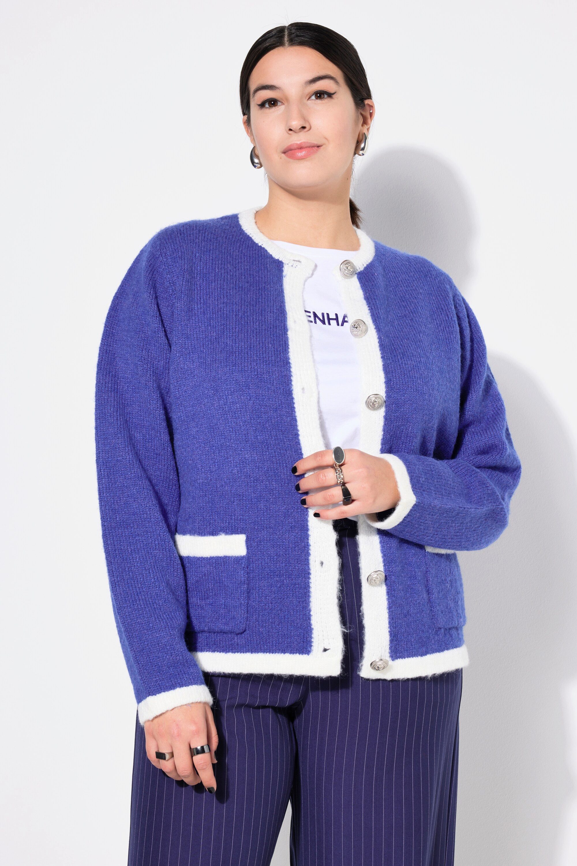 Strickjacke Strickjacke Loose Shape farbige Kanten