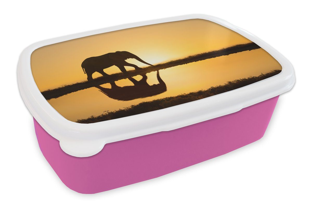 MuchoWow Lunchbox Silhouette eines Elefanten bei Sonnenuntergang, Kunststoff, (2-tlg), Brotbox für Erwachsene, Brotdose Kinder, Snackbox, Mädchen, Kunststoff rosa