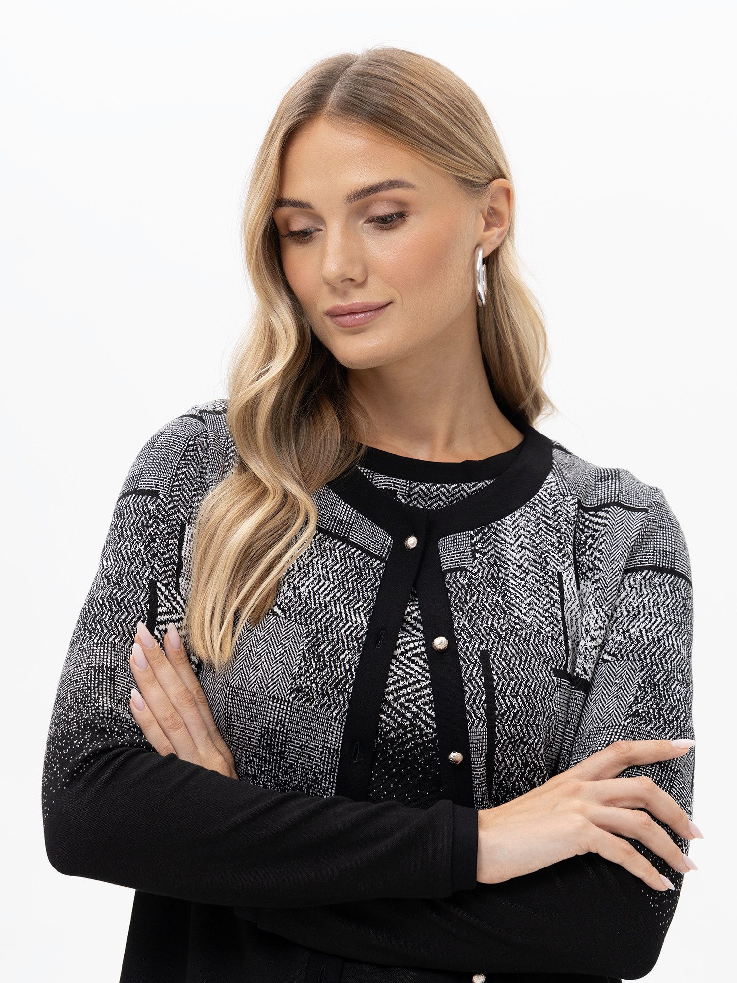 Passioni 2-in-1-Strickjacke mit Detailknöpfen verlaufendes Muster günstig online kaufen