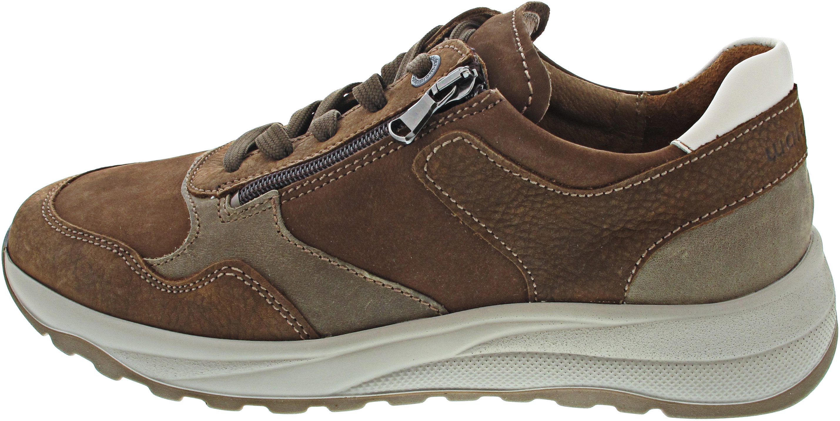 Schnürschuh