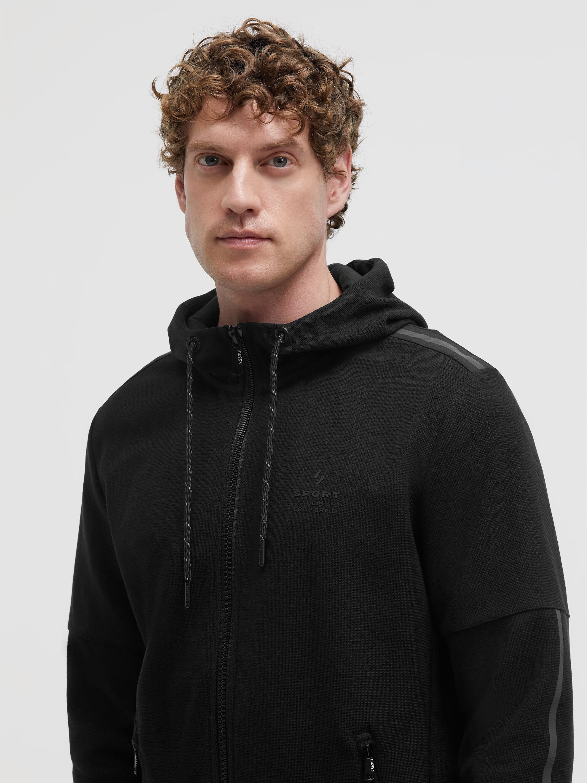 CAMP DAVID Kapuzensweatjacke mit Reißverschlusstaschen – Bild 5 von 5