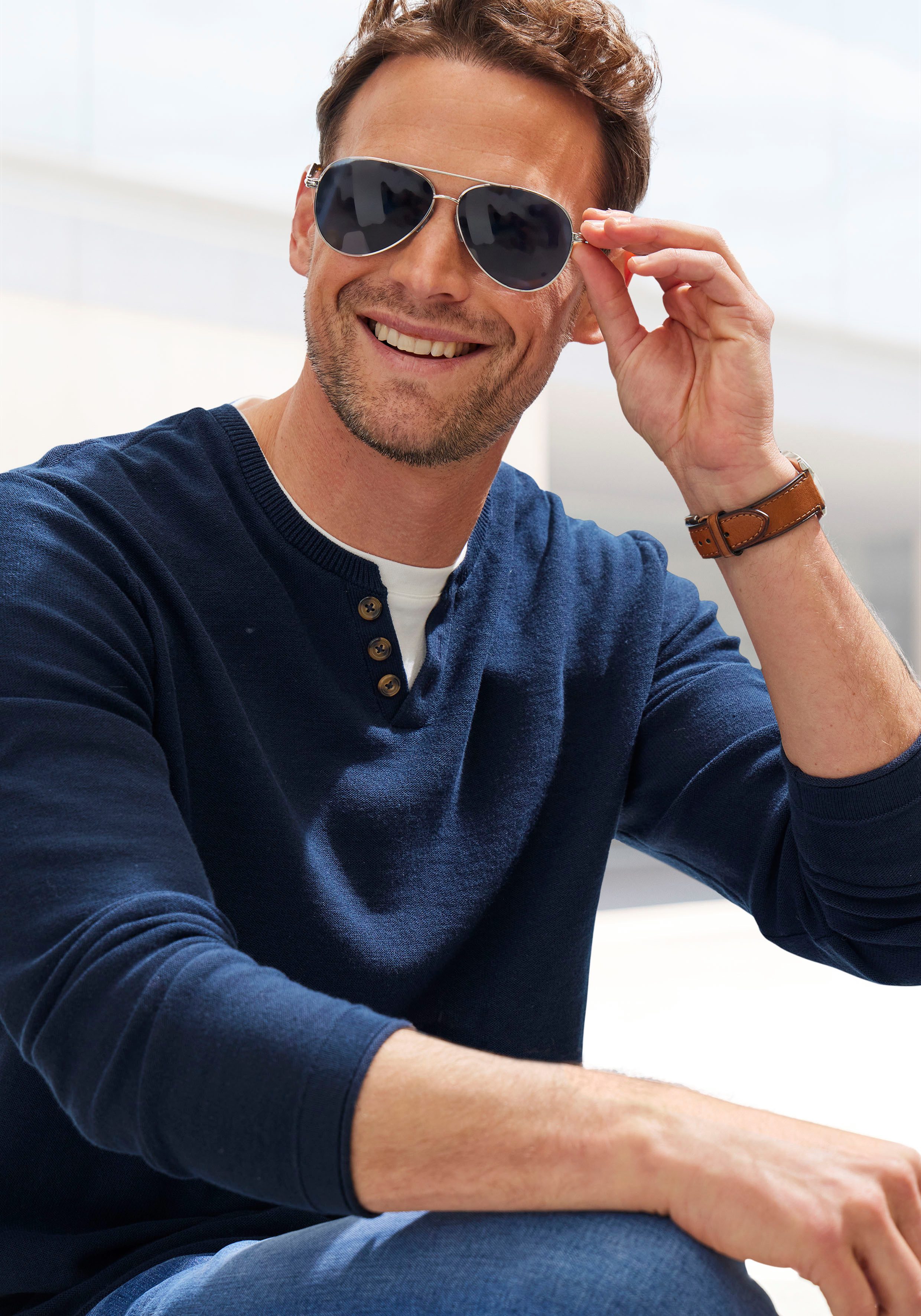 H.I.S Strickpullover Pullover mit hochwertiger Halslochverarbeitung in double-layer Optik