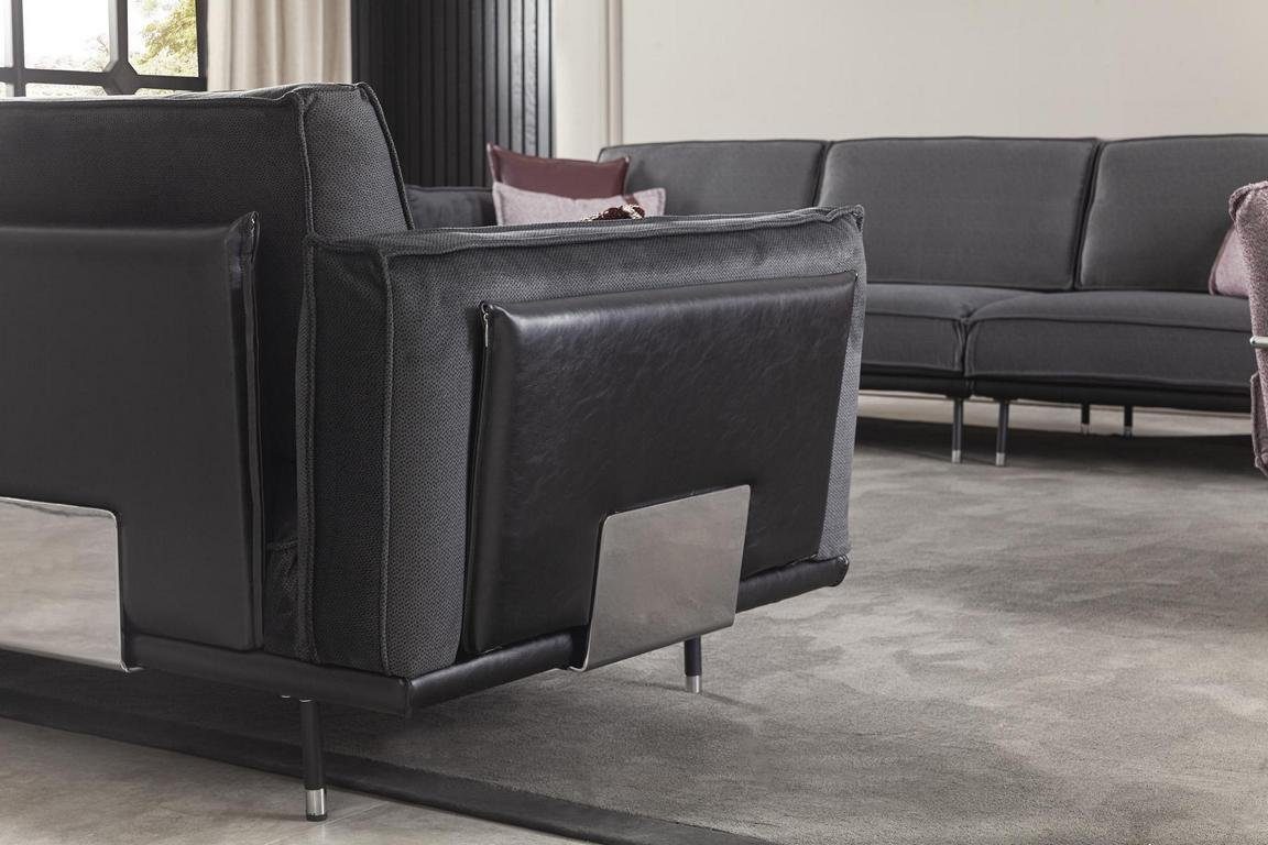 Made Sofa in 3+1 Sofagarnitur Wohnzimmer-Set Europa 3-Sitzer Grau 1x in Einrichtung, (2-St., Sitz Moderne 1-Sitzer), + JVmoebel 1x Italienische