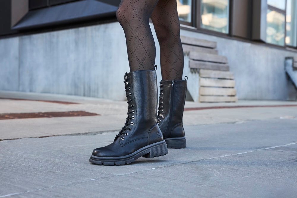 Rieker Schnürstiefel Schnürboots mit Reißverschluss und robuster Profilsohle