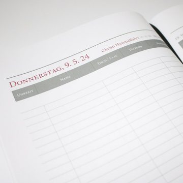 ADINA Buchkalender 2024 ADINA Reservierungsbuch A4 schwarz 1 Tag auf 1 Seite