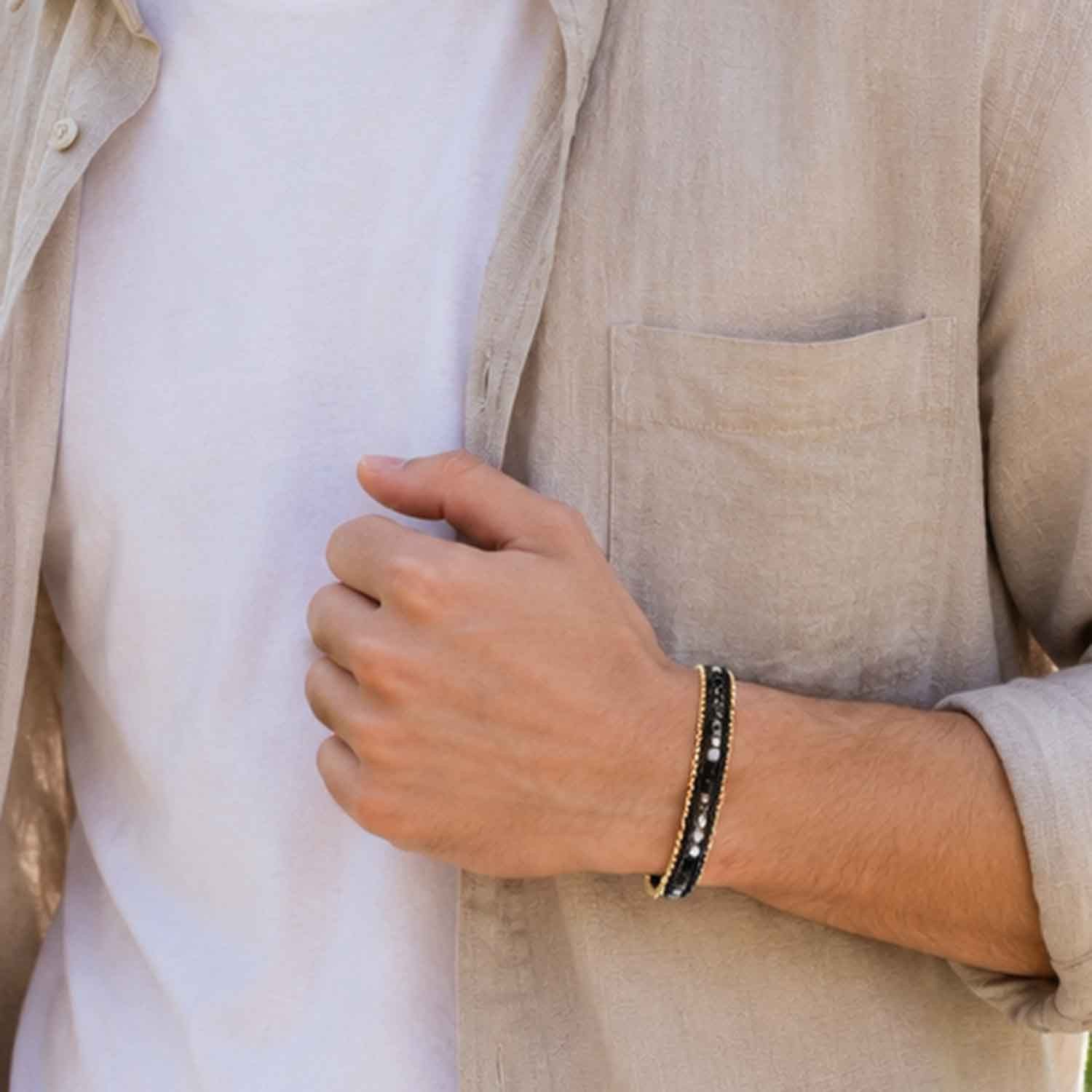 Impala Wickelarmband Kavita mit Kristallglasperlen & Edelstahl vergoldet, Armband mit Kristallperlen