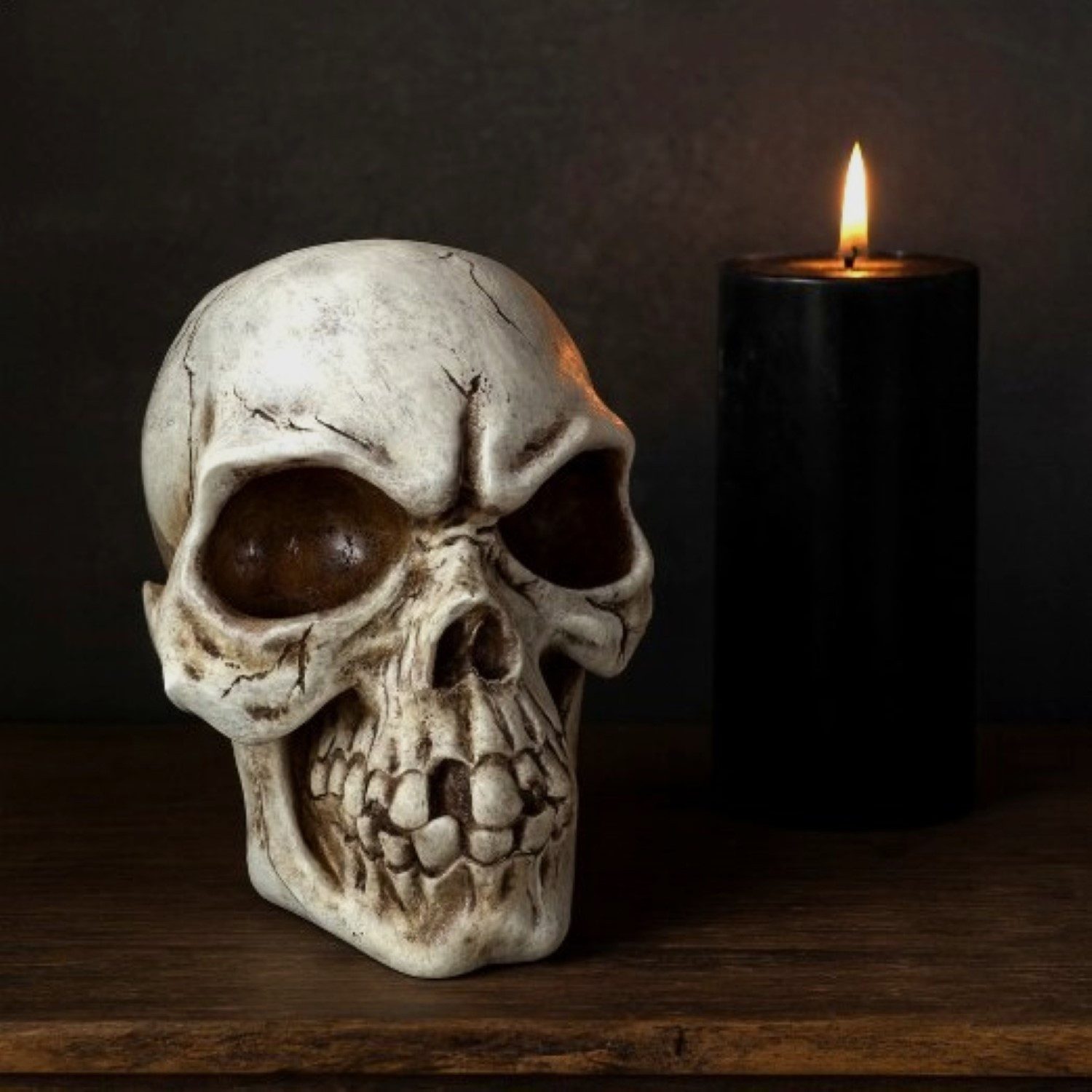 Online-Fuchs Dekofigur Totenkopf, Skull Deko - auch als Gartenfigur für auß günstig online kaufen