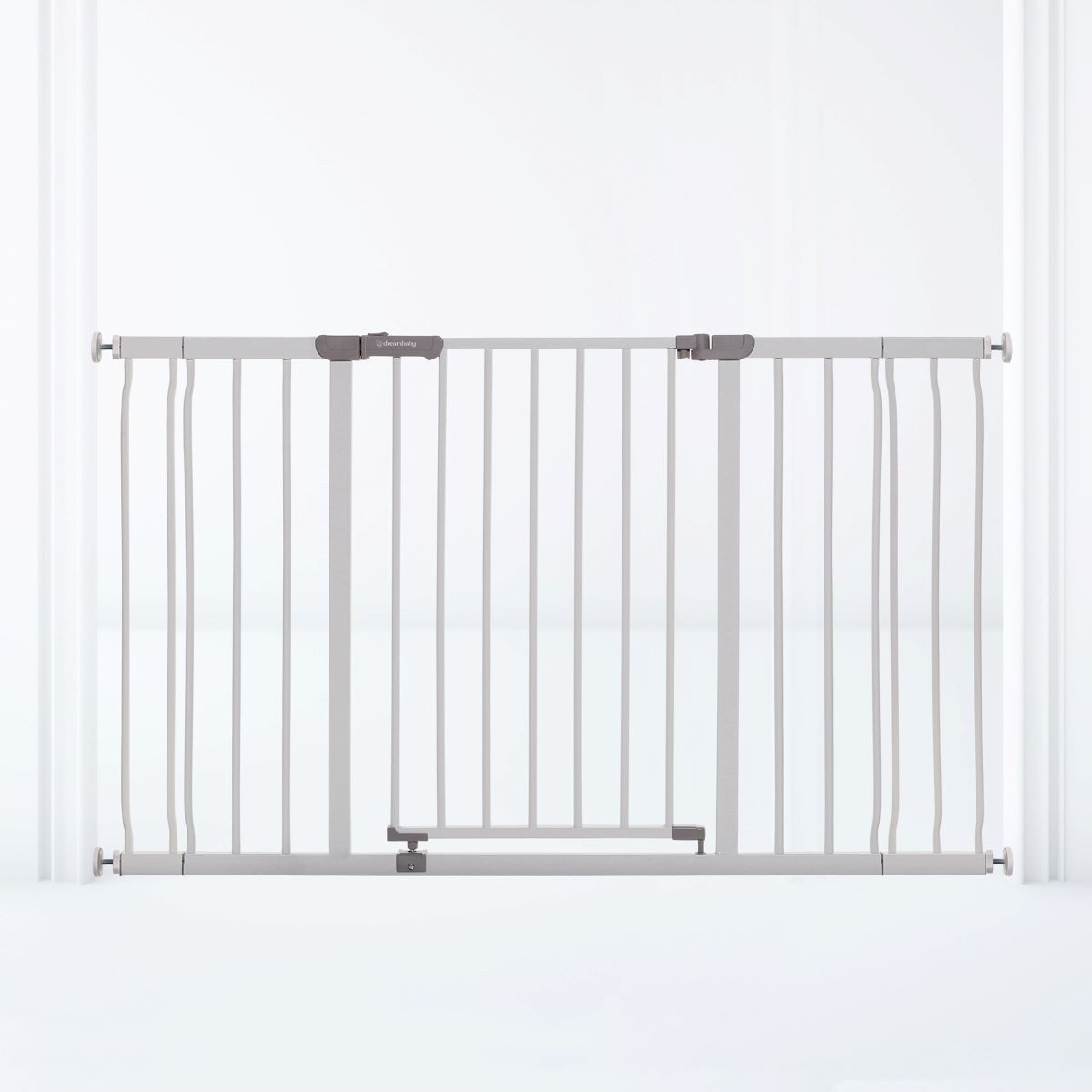 Dreambaby Türschutzgitter Treppenschutzgitter, Türschutzgitter "Ava Wide Gate Plus", 99-132,5 cm, auch als Türschutzgitter verwendbar, für 99-132,5 cm breite Öffnungen