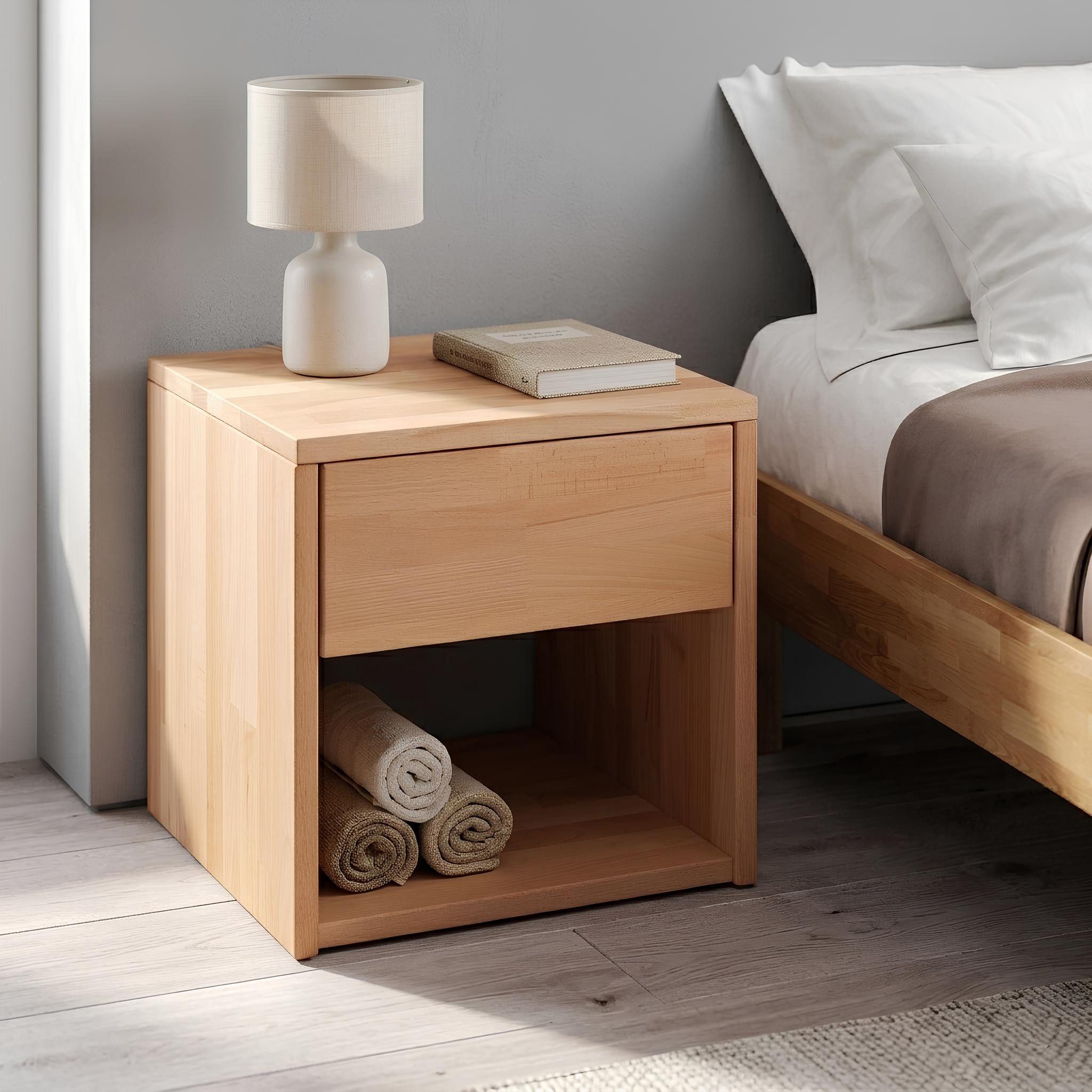 Krok Wood Nachttisch Jana aus Massivholz, geölt, mit Schublade, Farbe Natur 40x39x39 cm