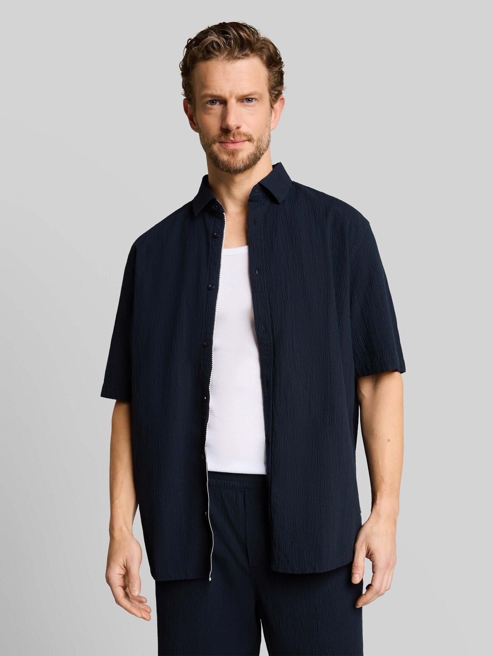 TOM TAILOR Kurzarmhemd Blusen & Shirts Comfort Fit Seersucker Kurzarmhemd