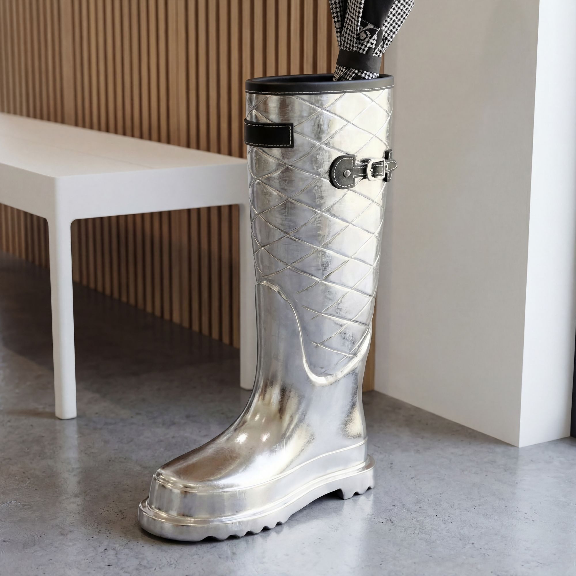 FINEBUY Schirmständer FB116700Silber 44cm Stiefel Form Regenschirmständer Schirmhalter Alu