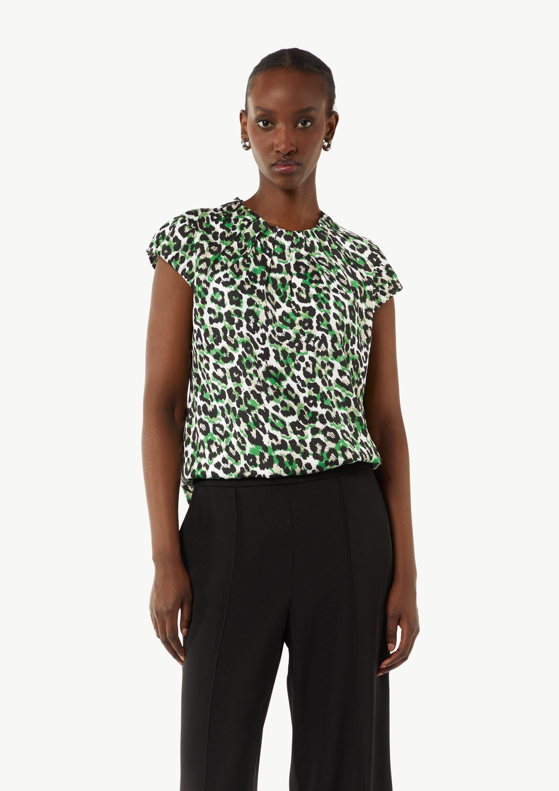 comma Kurzarmbluse Bluse Gemusterte Satinbluse mit Raffung