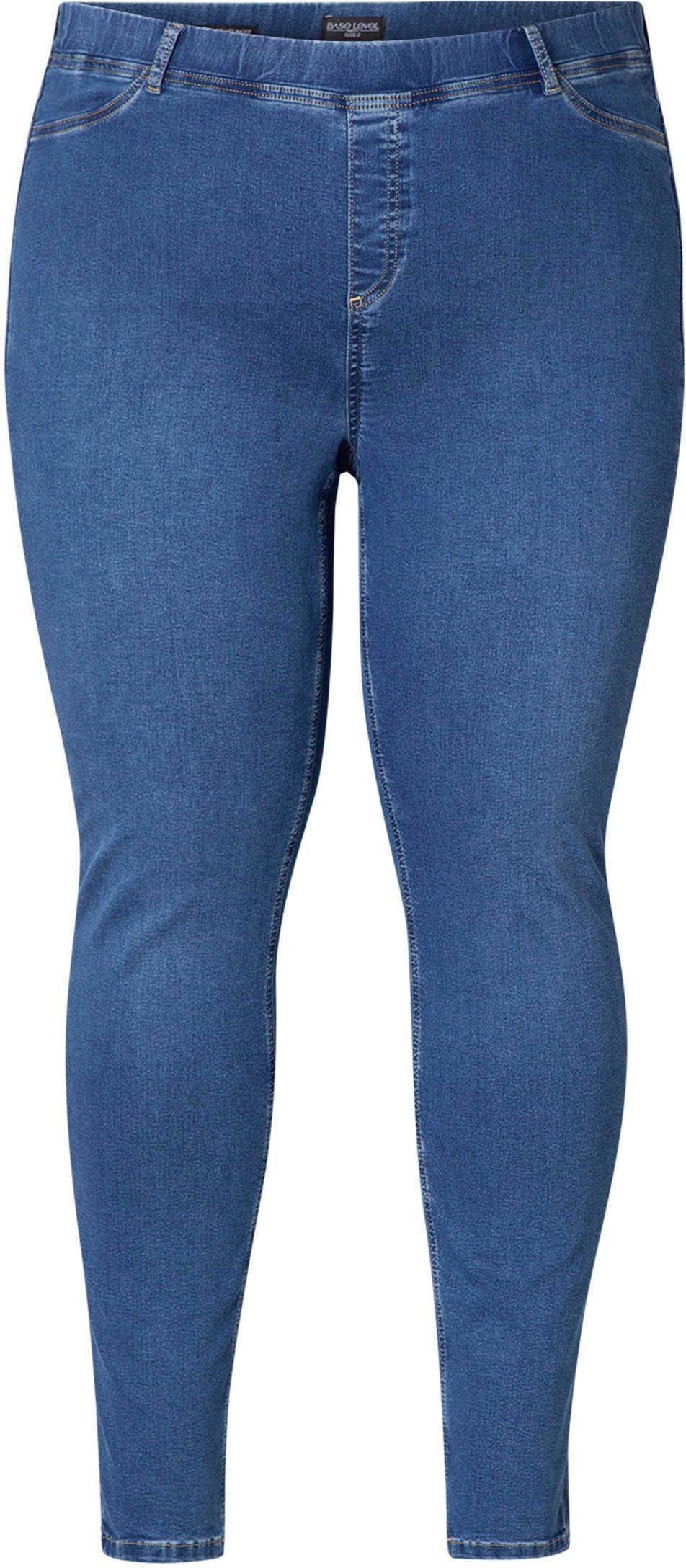 Base Level Curvy Jeansjeggings TESSA mit angedeuteten Eingrifftaschen und Stretchanteil. Reduzierter Preis € 42,18. Unverbindliche Preisempfehlung € 69,95