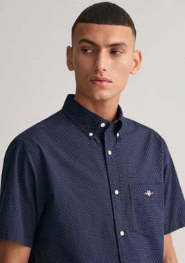 Gant Kurzarmhemd Regular Fit Microdot Popeline Hemd strapazierfähig pflegeleicht mit Logostickerei auf der Brust