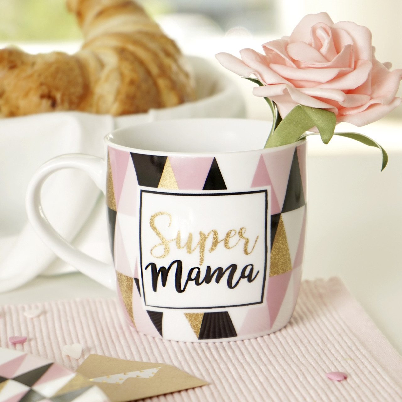 Geda Labels GmbH Tasse Super Mama Muster, 1-tlg., Porzellan, Rosa, 300 ml, spülmaschinengeeignet
