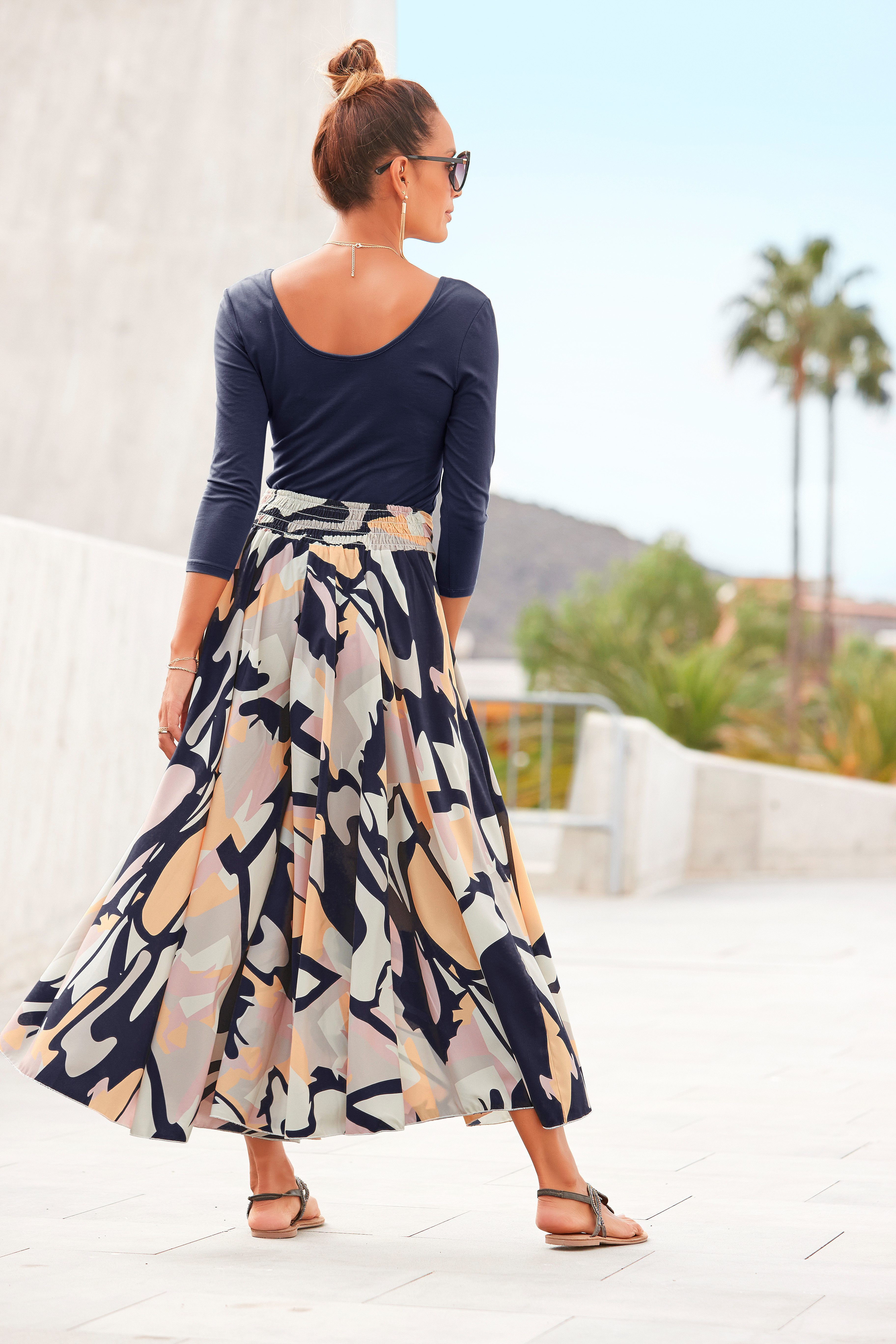 LASCANA Hosenrock mit grafischem Alloverdruck, Culotte, extraweites Bein