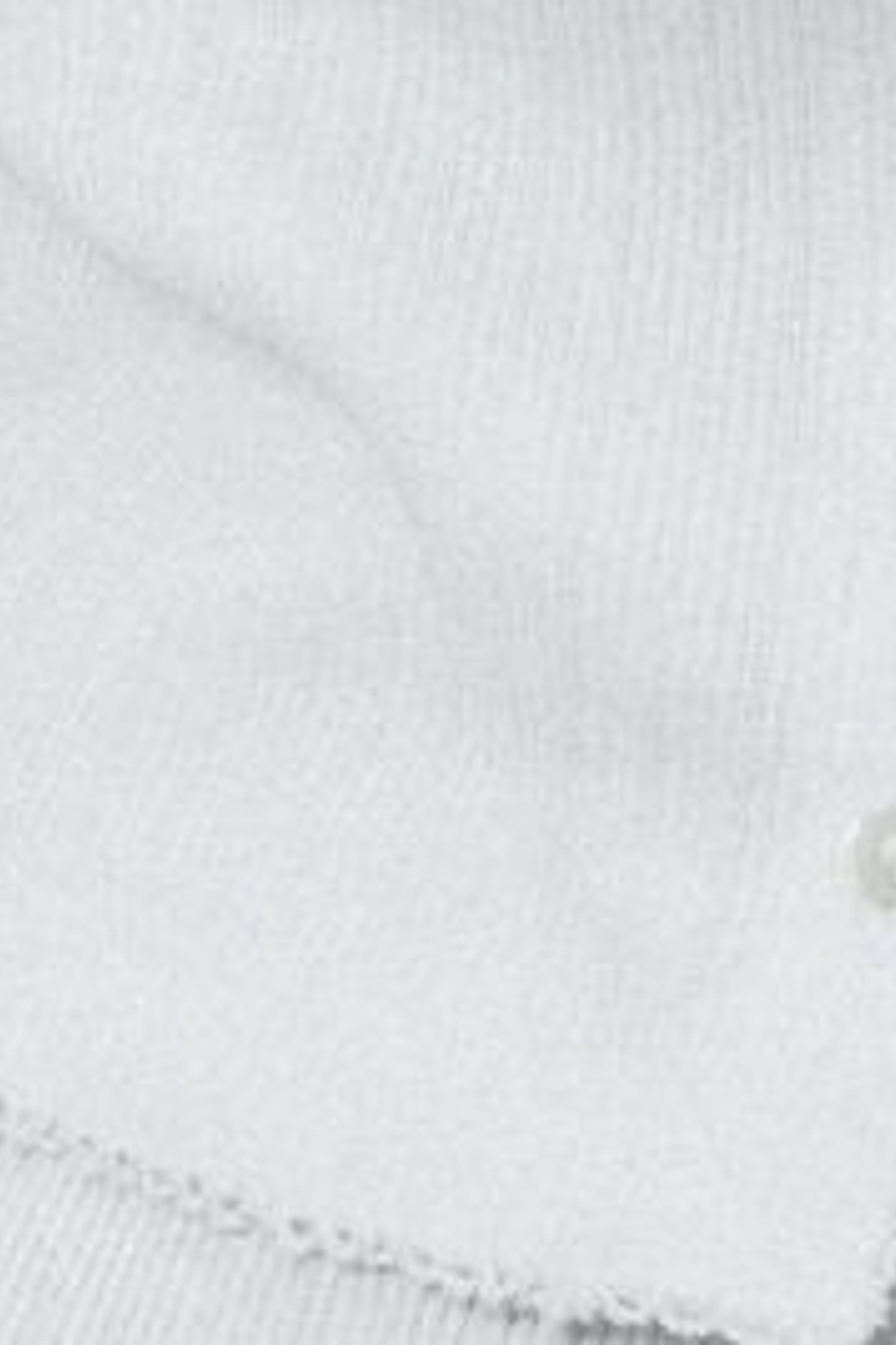 Next Blusenshirt Mehrlagiges Langarmshirt mit Lochstickerei (1-tlg) – Bild 4 von 5