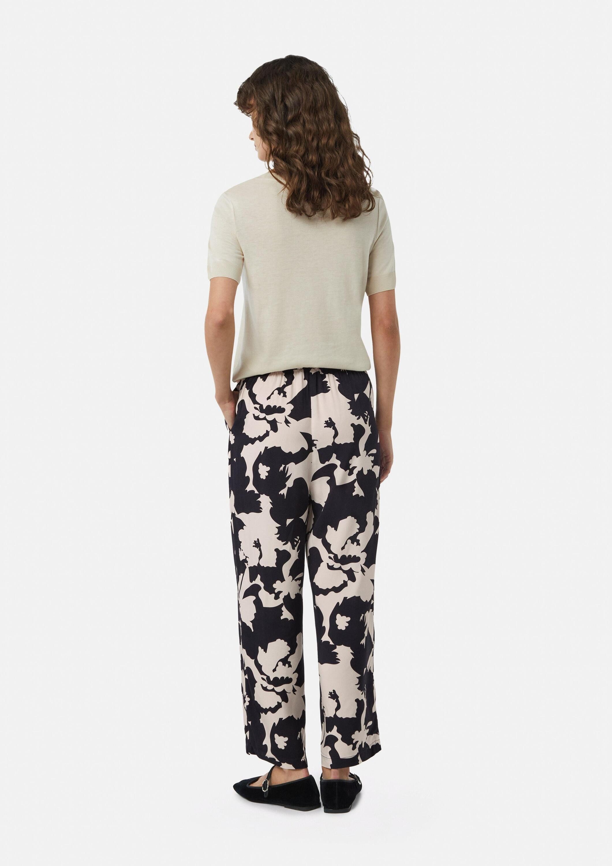 comma Chinos Hose Verkürzte Hose mit Bindegürtel aus Viskose