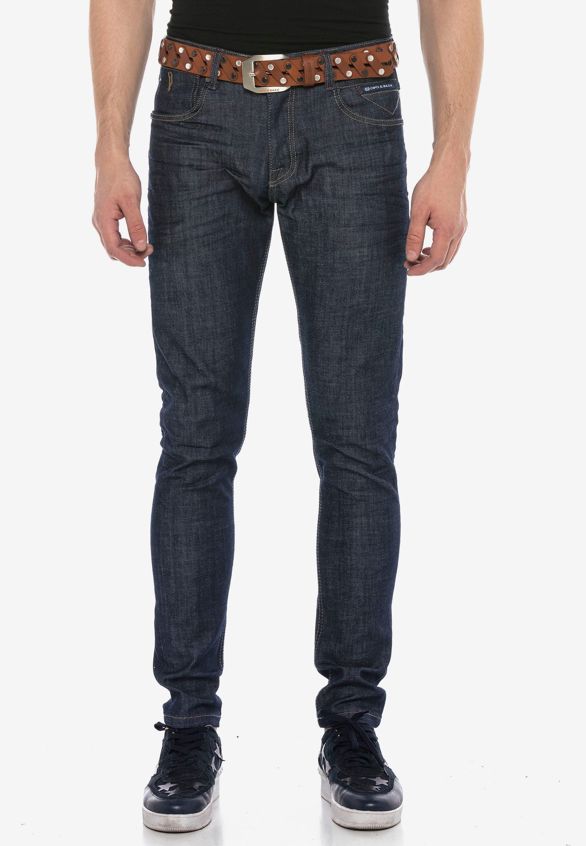 Cipo & Baxx Bequeme Jeans im klassischen Straight Fit Schnitt