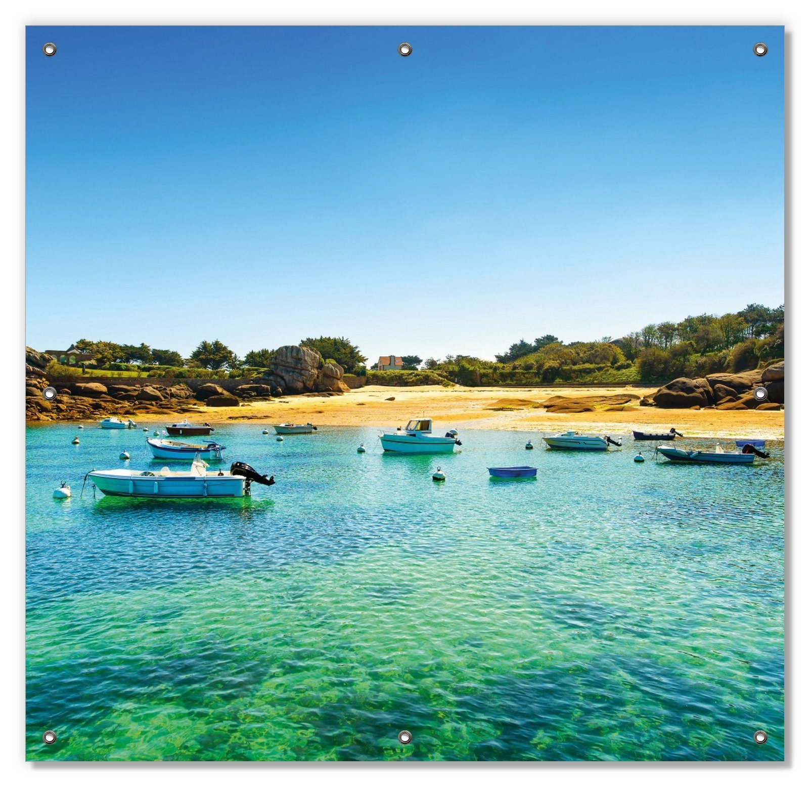 Sonnenschutz Französische Bucht mit klarem Wasser und Booten, Wallario, blickdicht, mit Saugnäpfen, wiederablösbar und wiederverwendbar