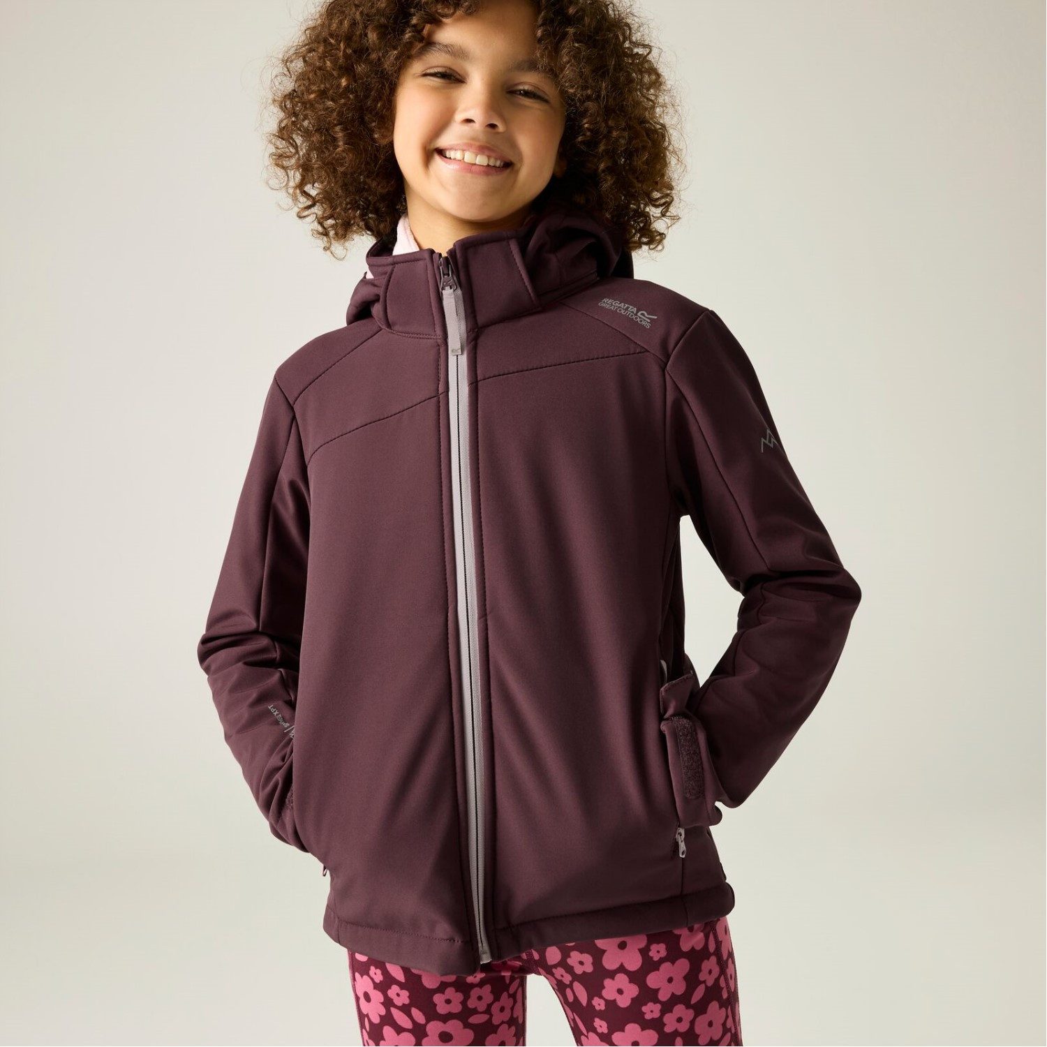 Regatta Softshelljacke Softshelljacke mit Kapuze Haydenbury dehnbar und wasserabweisend – Bild 4 von 5