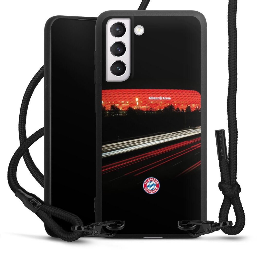DeinDesign Handyhülle FC Bayern München FCB Stadion FC Bayern München Allianz Arena, Samsung Galaxy S21 FE 5G Premium Handykette Hülle mit Band