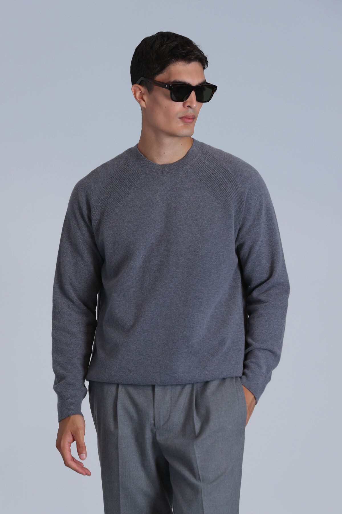 Lufian Sweatshirt MOON (1-tlg) attraktive Optik