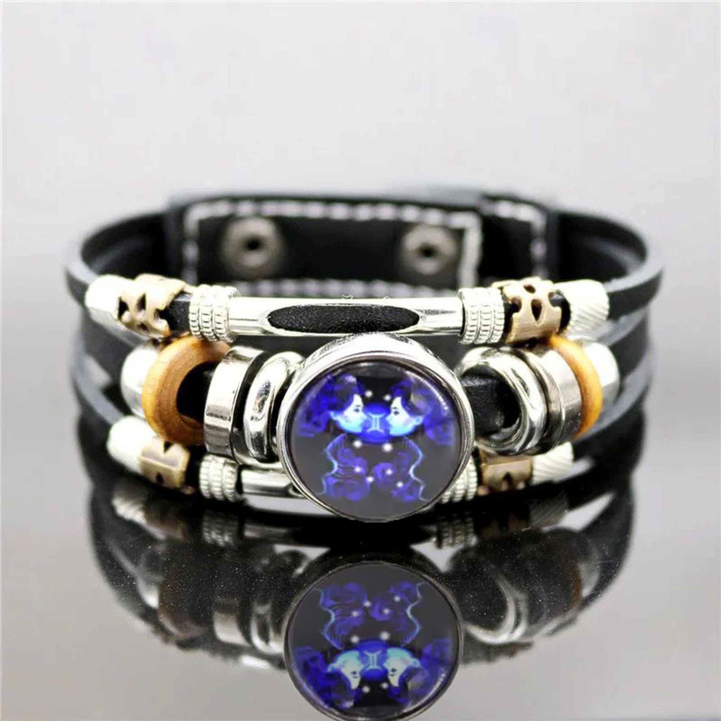 Stelby Armband mit Gravur Armband Sternzeichen Zwillinge mit 3D Gravur im Glas (Weihnachtsgeschenk, Geburtstagsgeschenk, Valentinstaggeschenk, modern, minimalistisch), langlebig, pflegeleicht, unisex