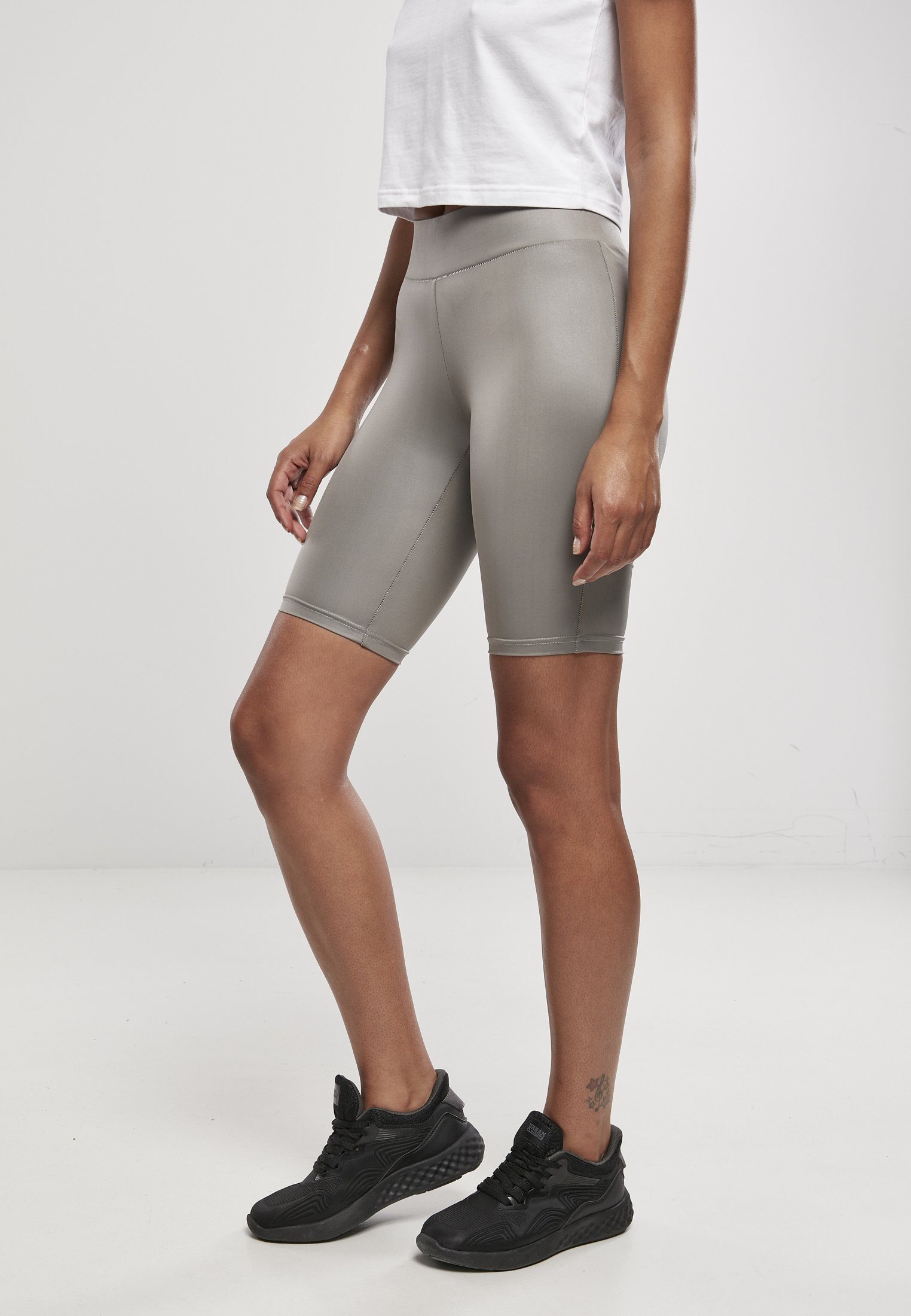 asphalt Leather Ladies Stoffhose Cycle Shorts Imitation URBAN CLASSICS (1-tlg)