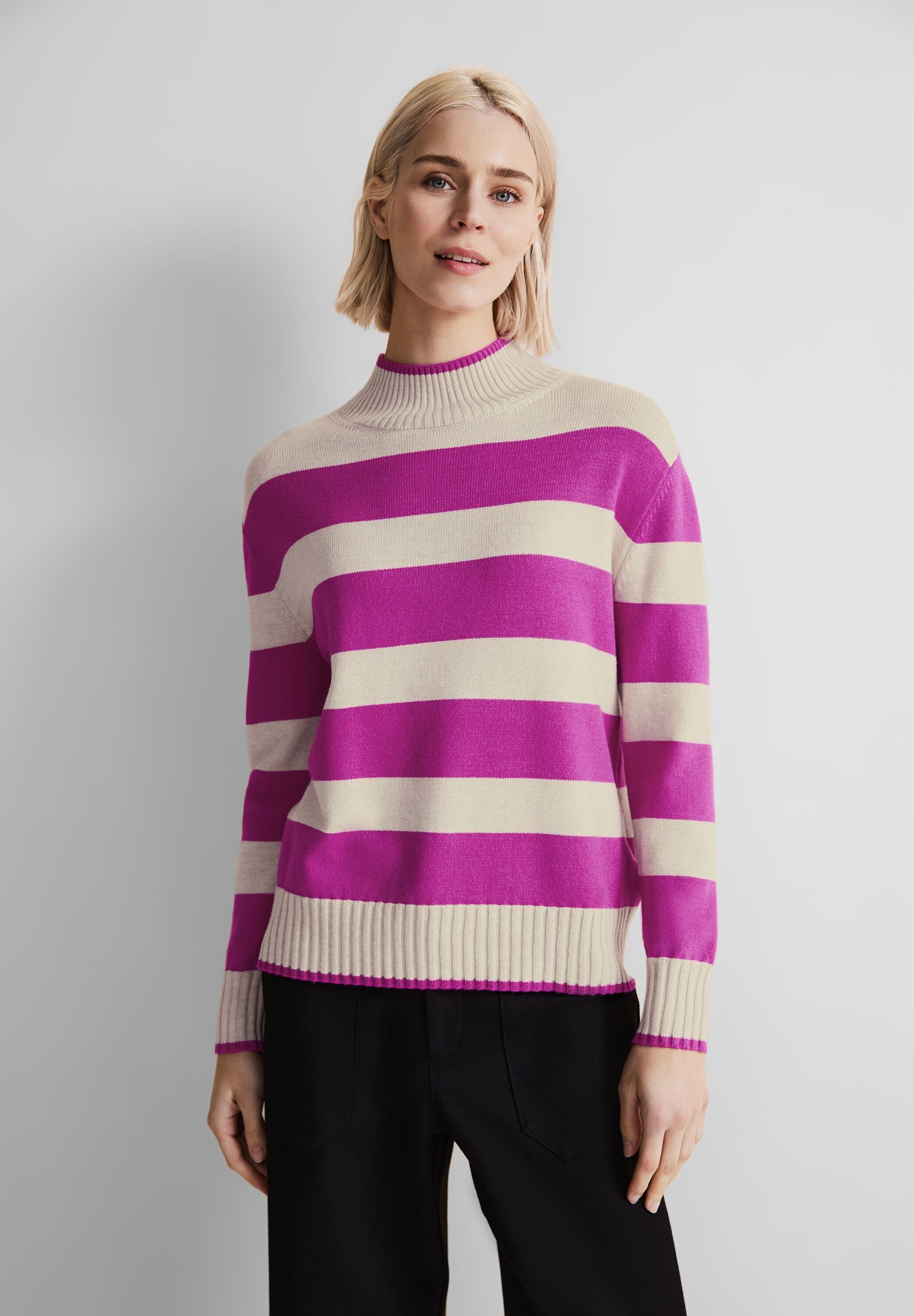 Stehkragenpullover