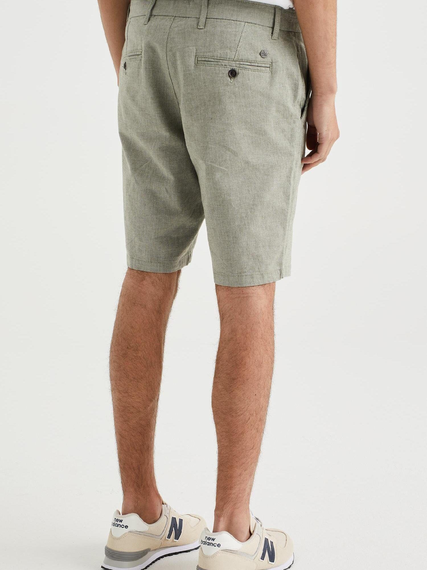 Hellgrün Shorts (1-tlg) Fashion WE