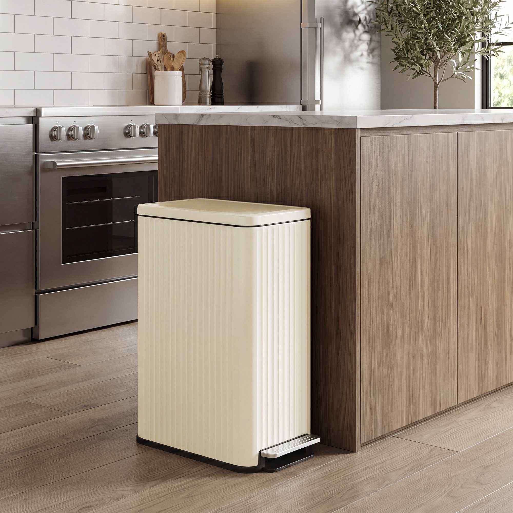 SONGMICS Mülleimer Küche, 50 L Abfalleimer mit Pedal, Tretmülleimer mit Deckel, Softclose, herausnehmbarer Inneneimer, aus Stahl, 15 Müllbeutel