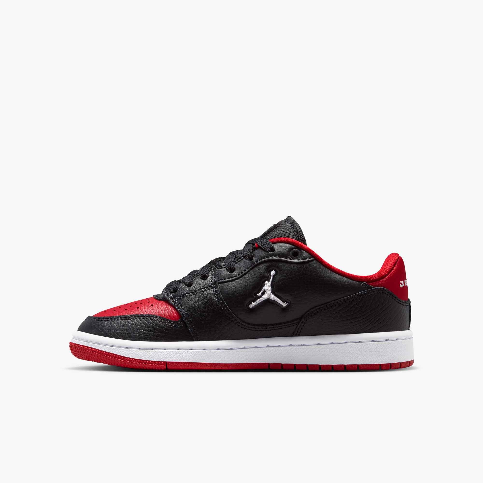 Jordan JORDAN COURT CONNECT LOW (GS) Sneaker inspiriert vom Look des Air Jordan 1