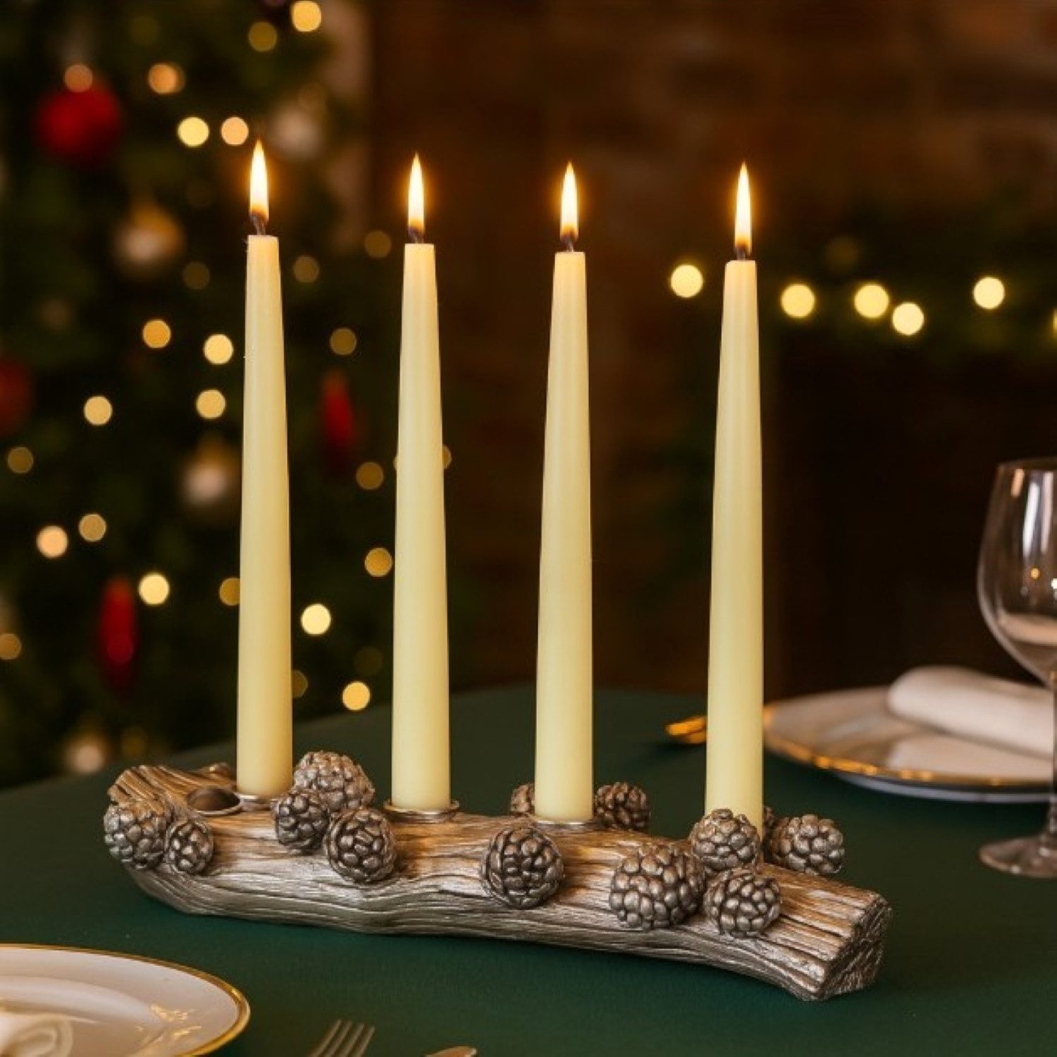 Online-Fuchs Kerzenständer in Ast Form mit Tannenzapfen - Kerzenhalter für günstig online kaufen