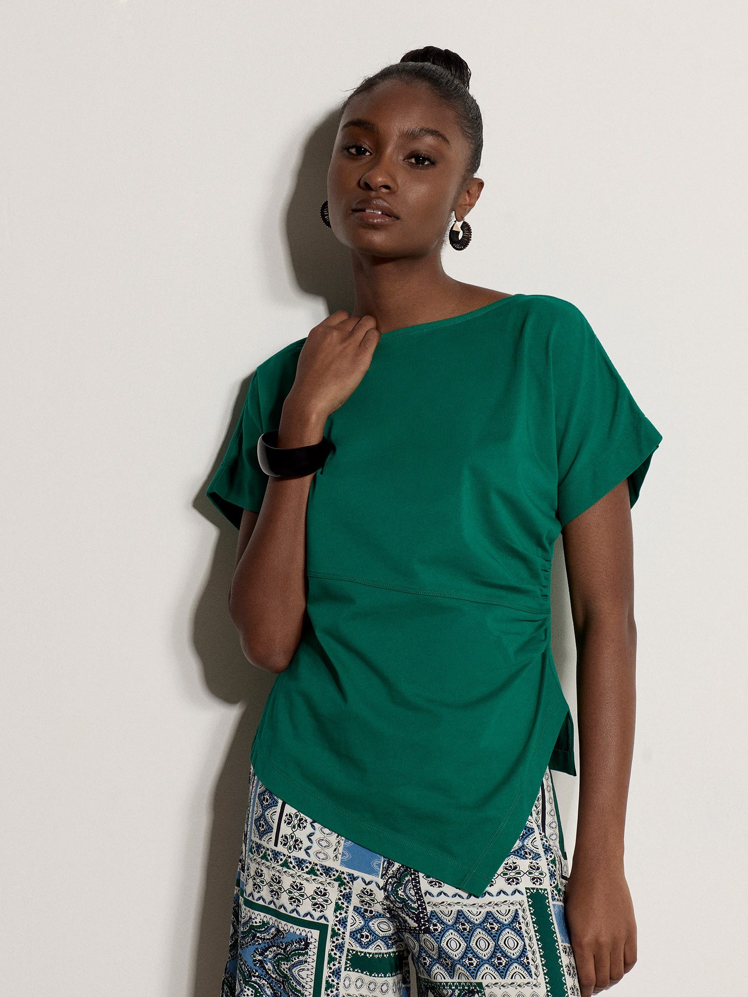 Apricot T-Shirt Jersey-T-Shirt (1-tlg) mit asymmetrischem Saum