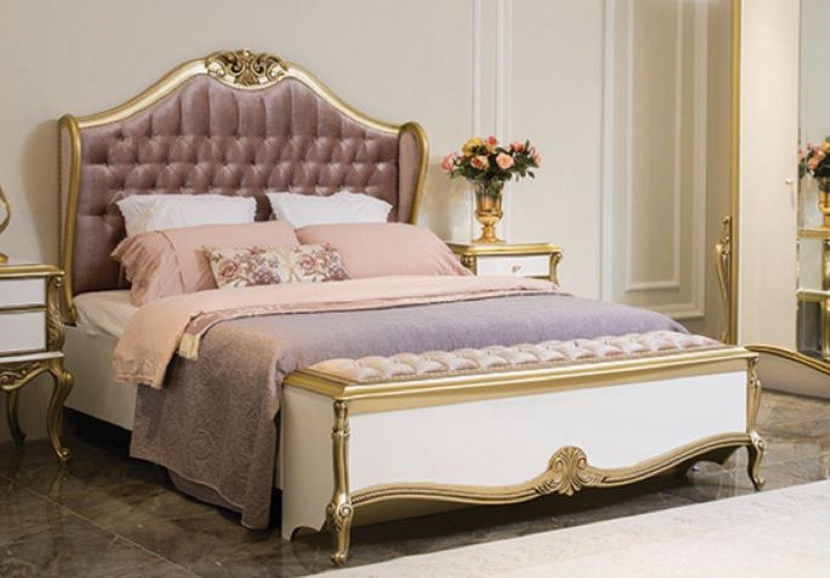 Casa Padrino Bett »Doppelbett Lila / Rosa / Weiß / Gold 170 x 207 x H. 168  cm - Edles Massivholz Bett mit Kopfteil - Prunkvolle Schlafzimmer Möbel im  Barockstil«