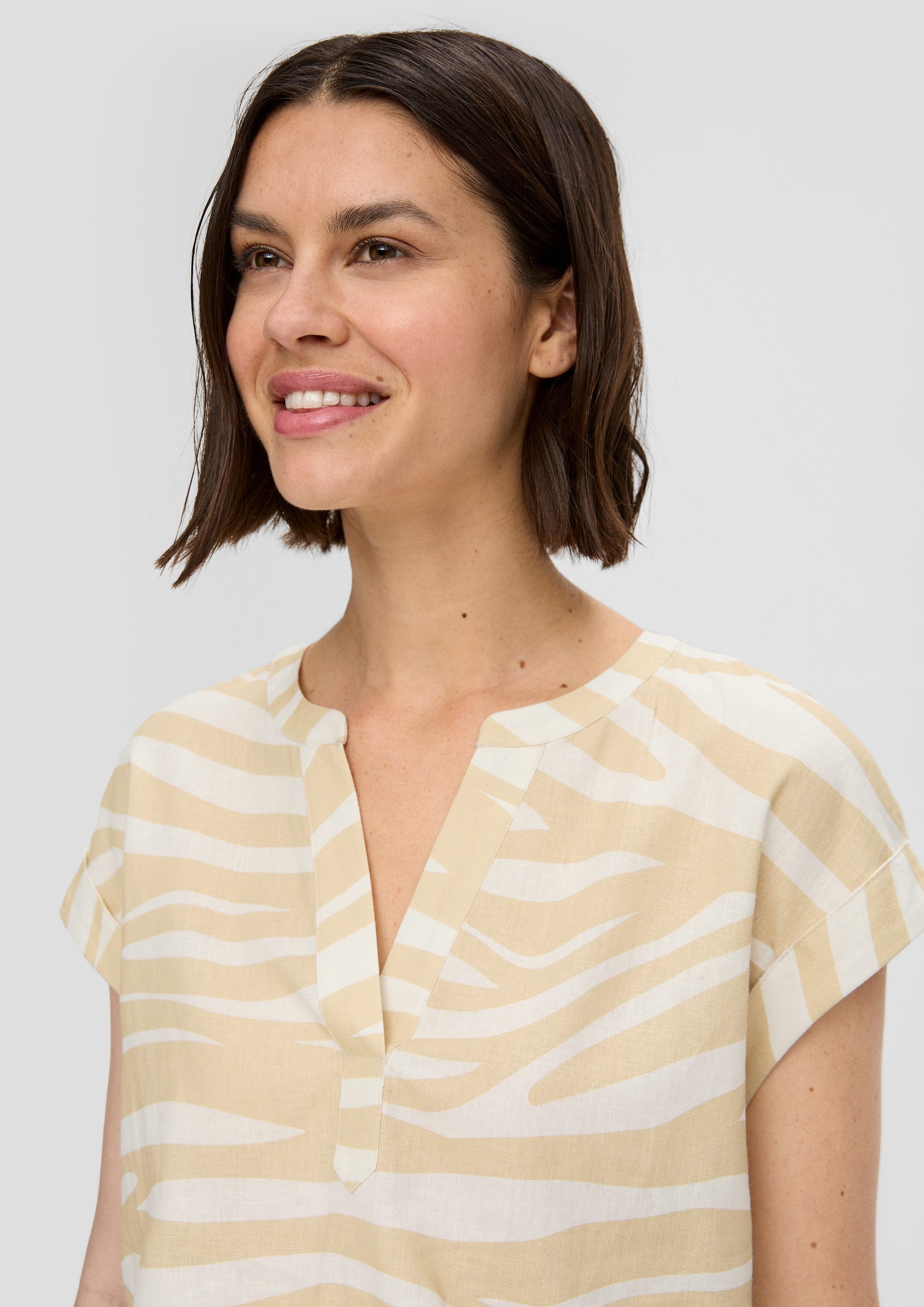 s.Oliver Kurzarmbluse Bluse Blusenshirt aus Leinenmix