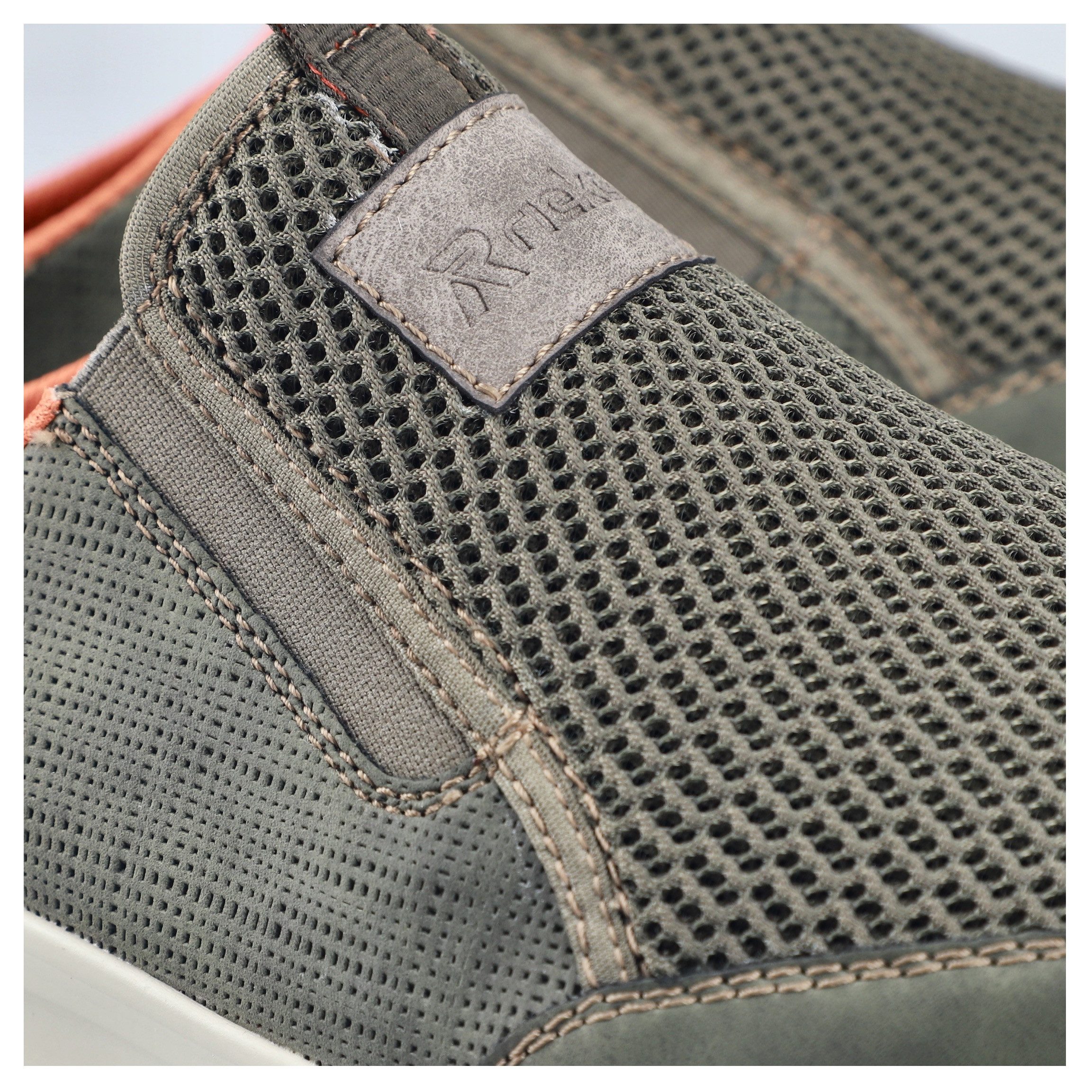 Rieker Clog Sommerschuh, Hausschuh, Schlupfschuh mit seitlichen Stretcheinsätzen