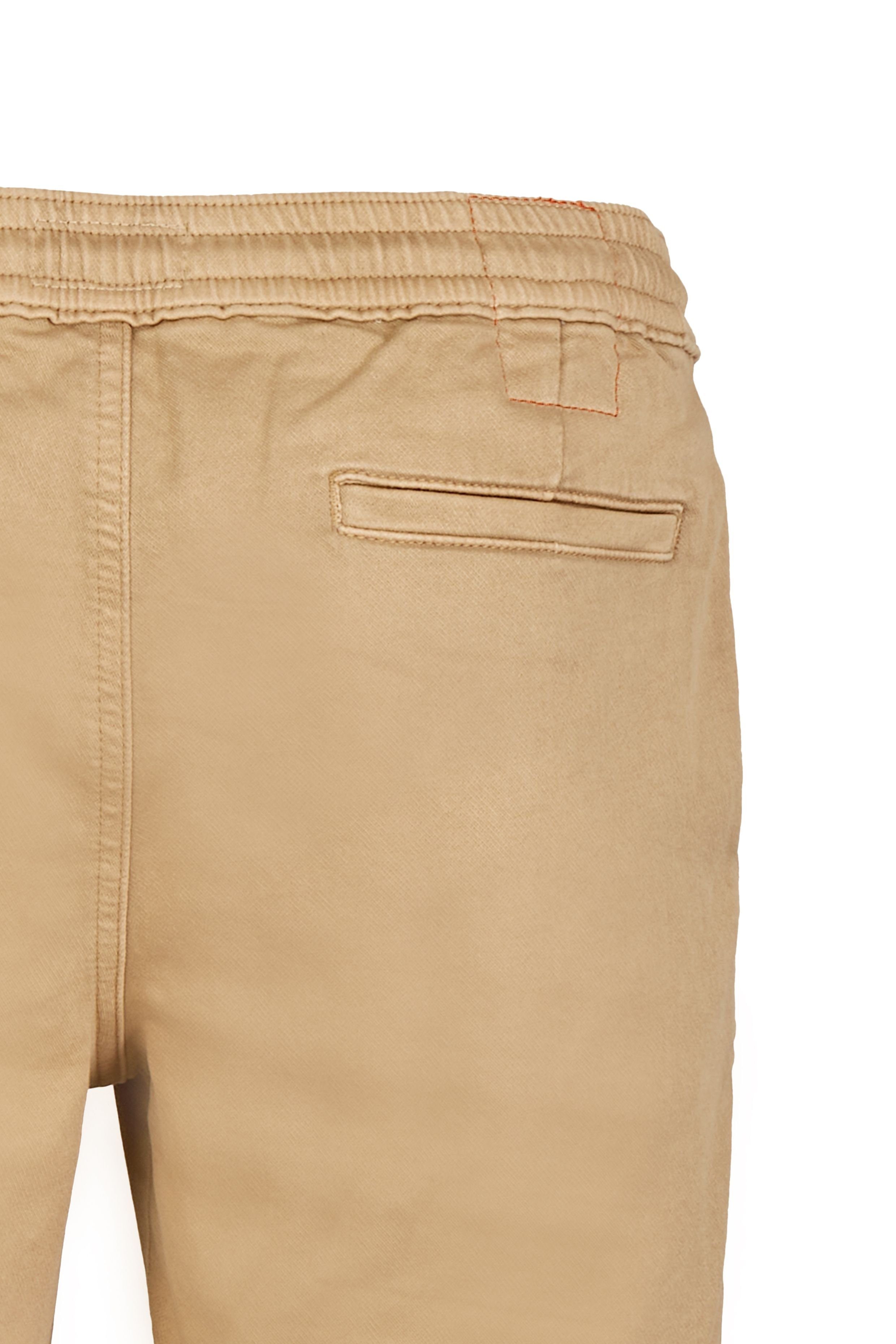 beige Bermudas Hattric