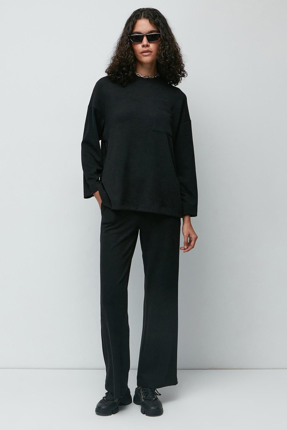 C&CITY Blusentop Taschen-T-Shirt und Schlaghosen-Set günstig online kaufen