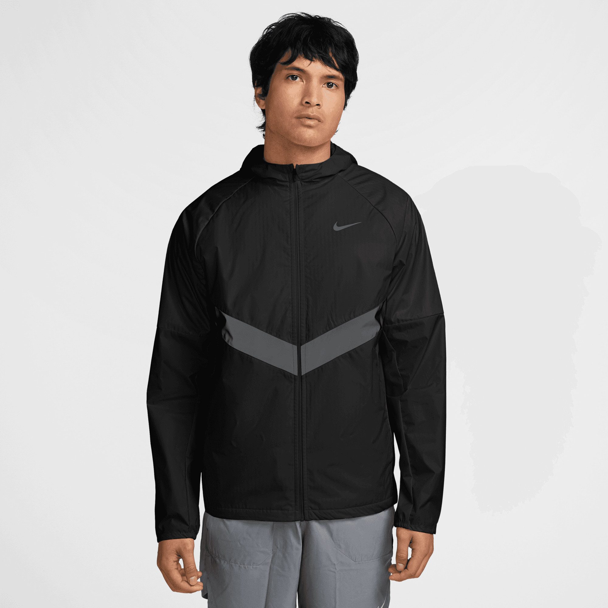 Nike Laufjacke M NK TF RPL MILER WNT JKT mit Reißverschluss, wasserabweisend, windabweisend, atmungsaktiv