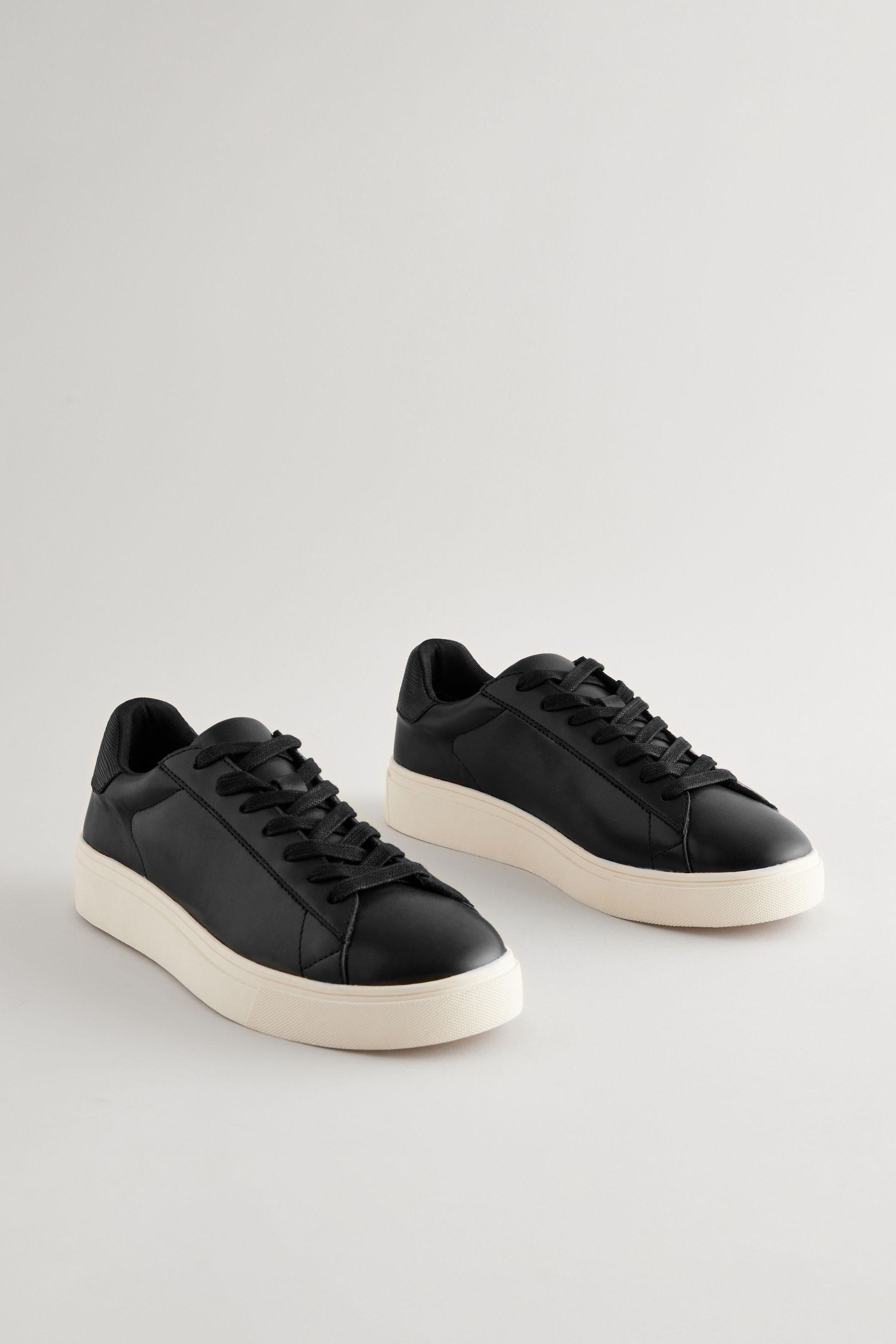 Next Minimalistische Sneaker Sneaker (1-tlg)