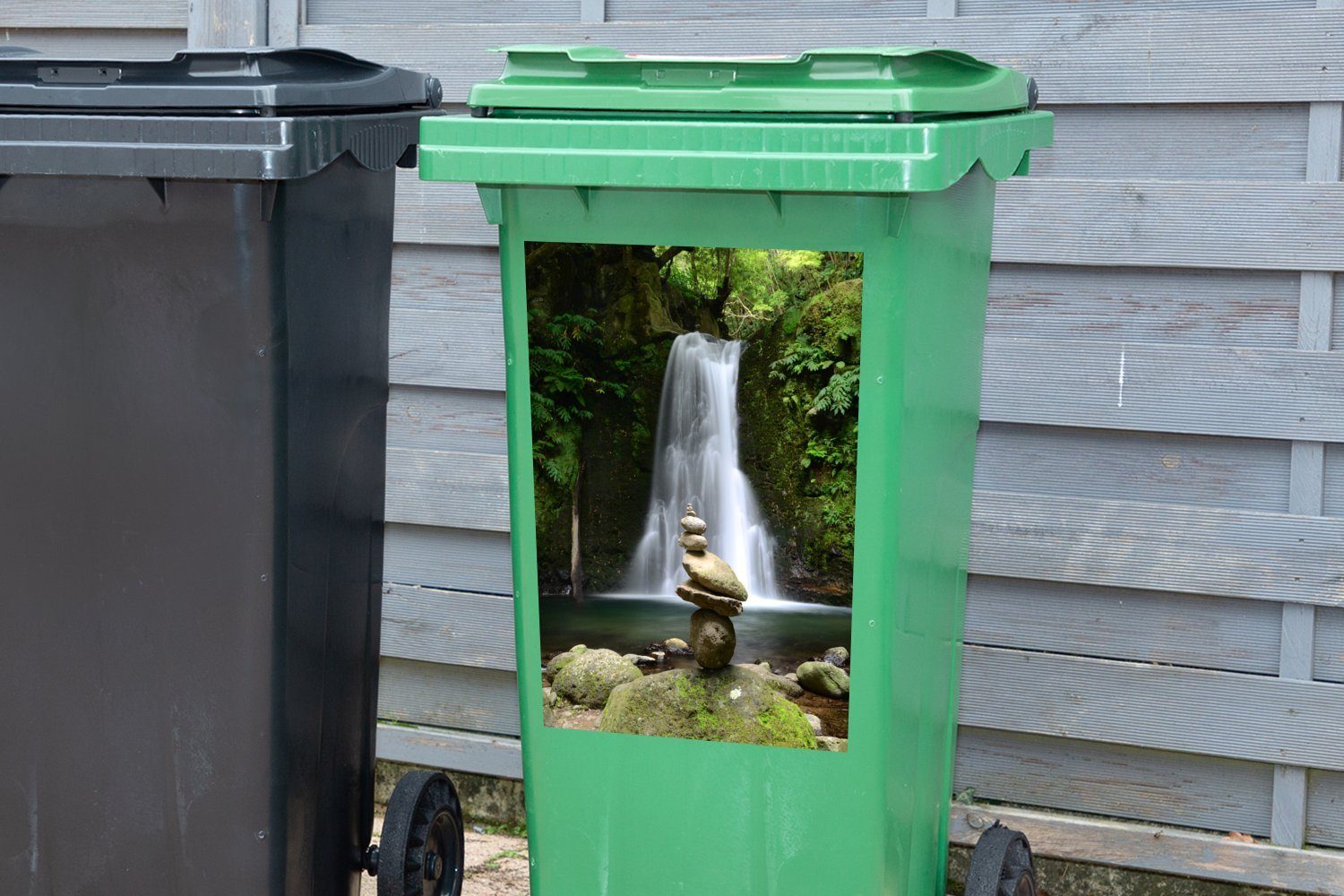 MuchoWow Wandsticker do Wasserfall (1 Azoren St), Prego Mülltonne, Abfalbehälter auf Sticker, Mülleimer-aufkleber, Container, den Salto
